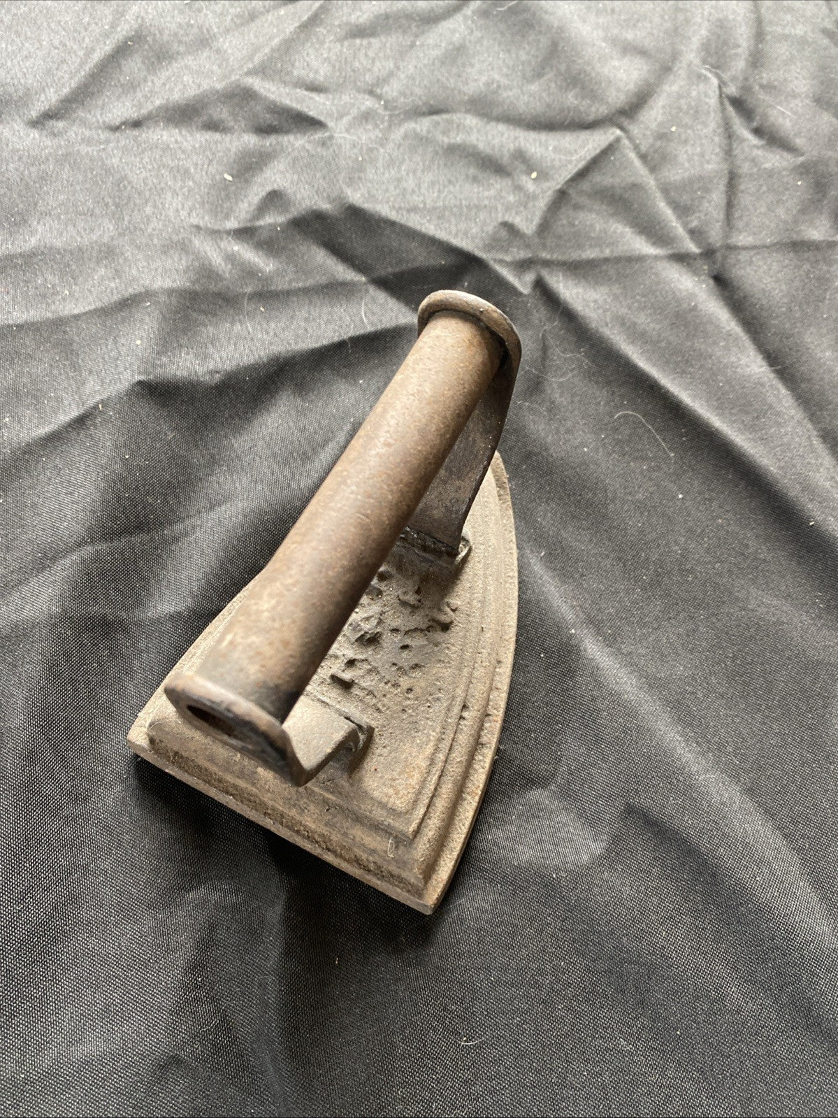Antique Cast Iron Flat Clothes Iron by JK&S No 4 L - Doorstop Kitchenalia - (1188)