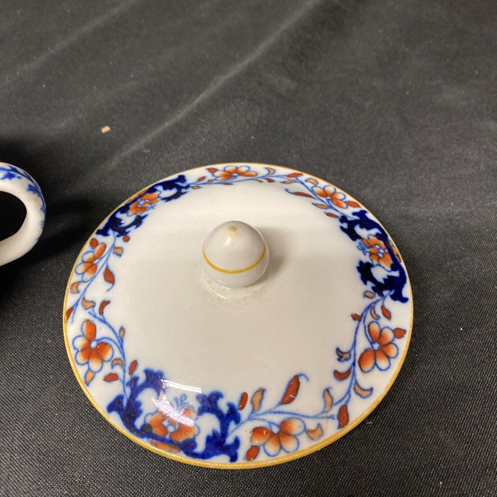 1860's MINTON Ceramic Imari bowl + Lid Floral Lyre England 10cm - (5240)