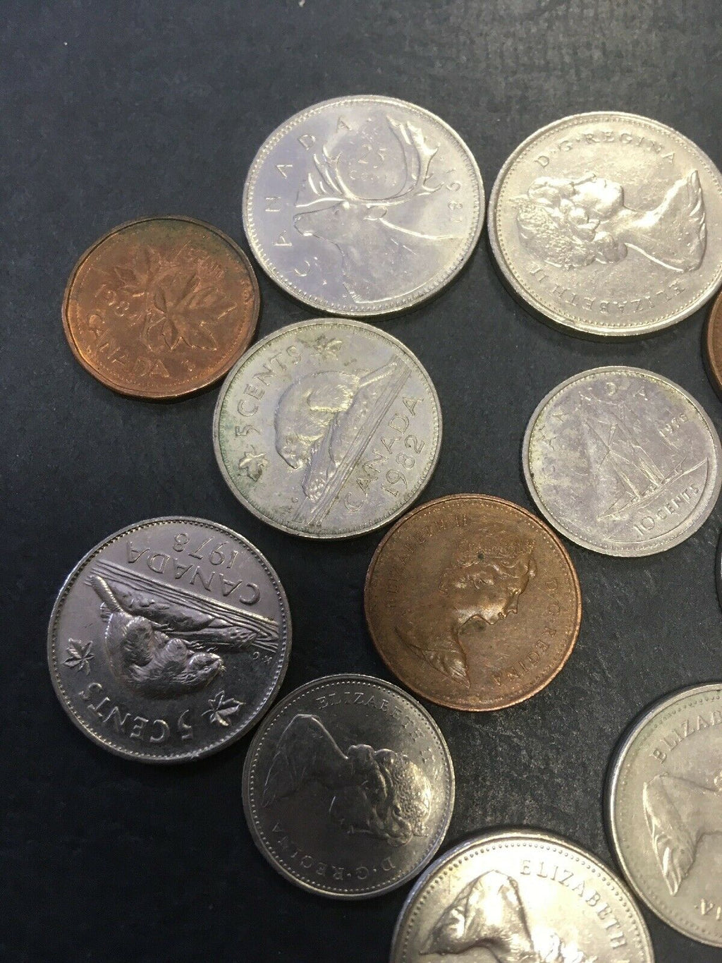 Canadian Coins Canada x 13 60's 70's 80's Assorted - (2841)