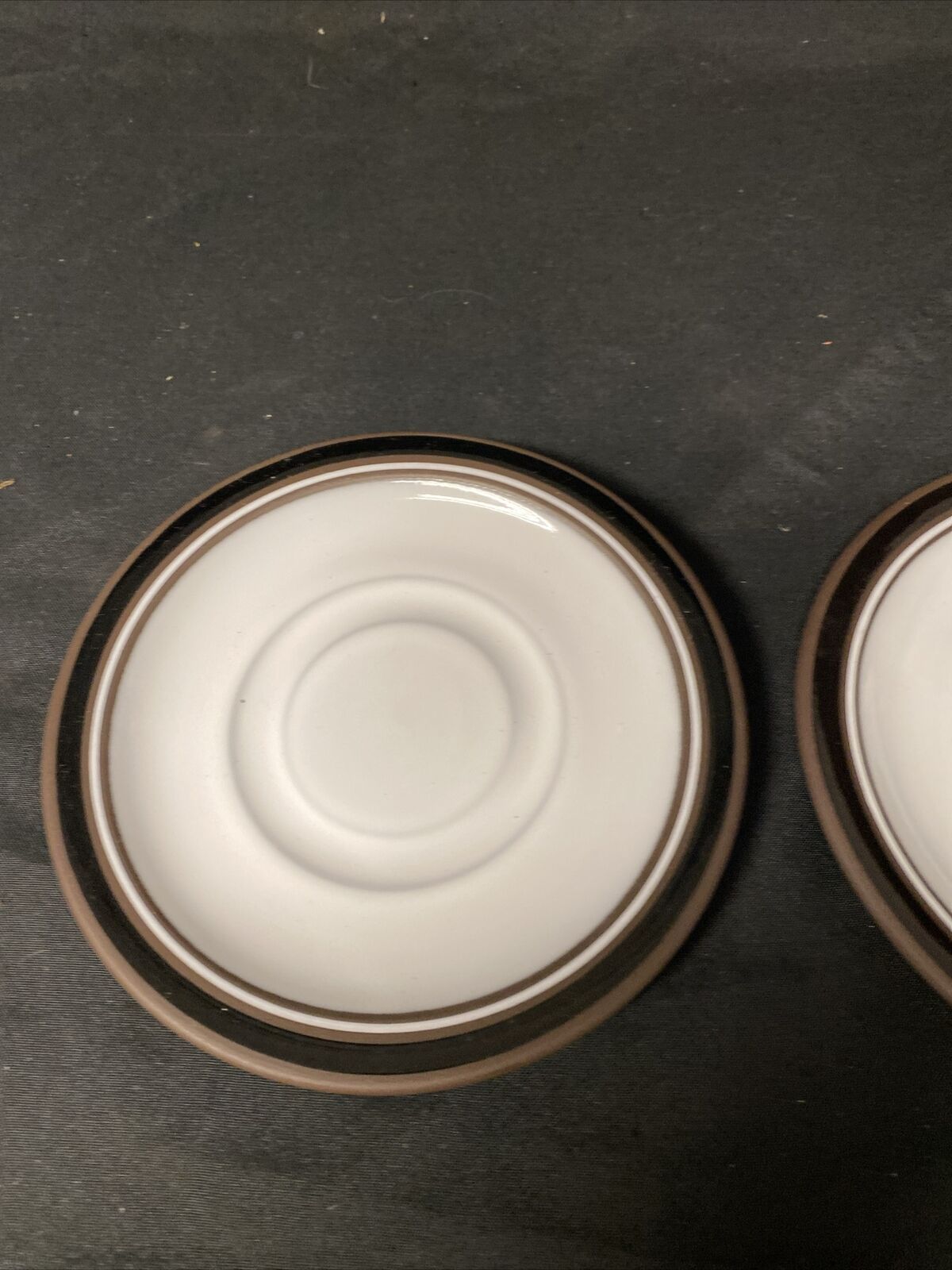 Hornsea CONTRAST Lancaster Vitramic England 2 x Saucers 76/77 (9291)
