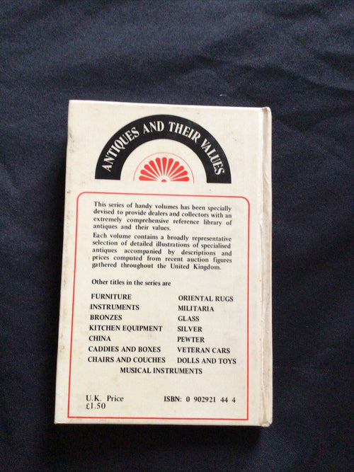 BOOK - Lyle pocket Antiques & Their Values 1976 - CLOCKS & WATCHES - (8575)