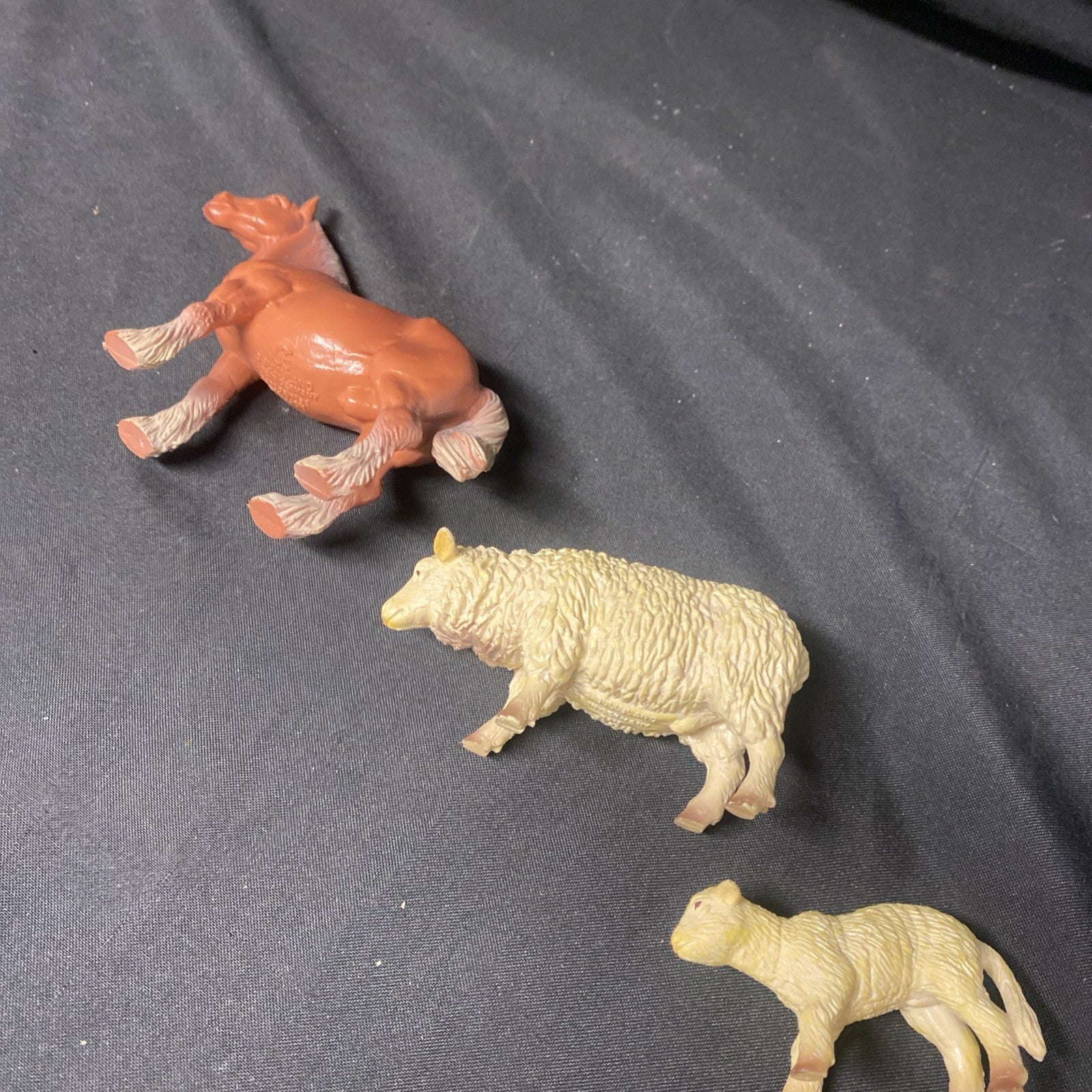 Bullyland Hand Painted Made in Germany Sheep Lamb Stallion Vintage - (1663)