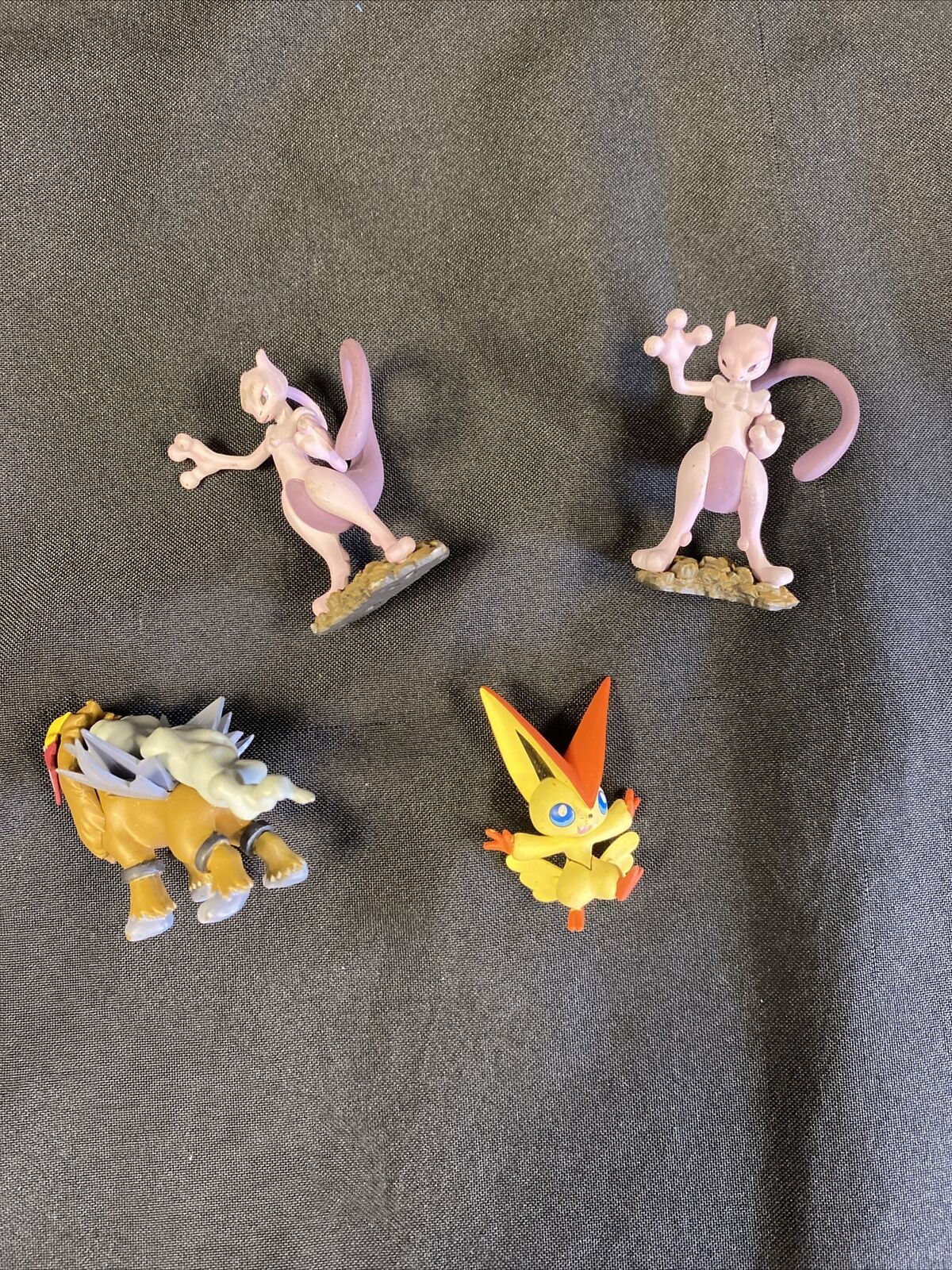 Pokémon 2007 Figures 2" x 4 figures - (7278)