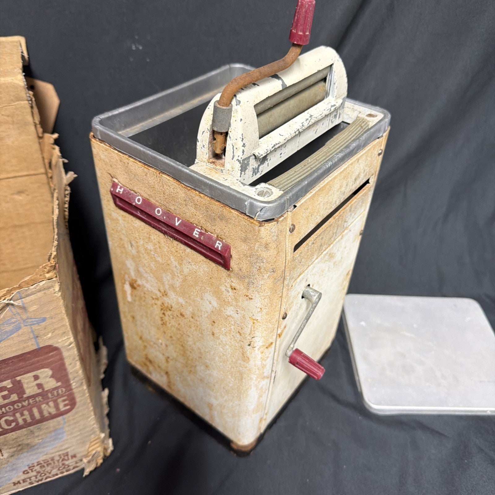 Mettoy Model Hoover Washing Machine 1950's Large Collectable  (2313)