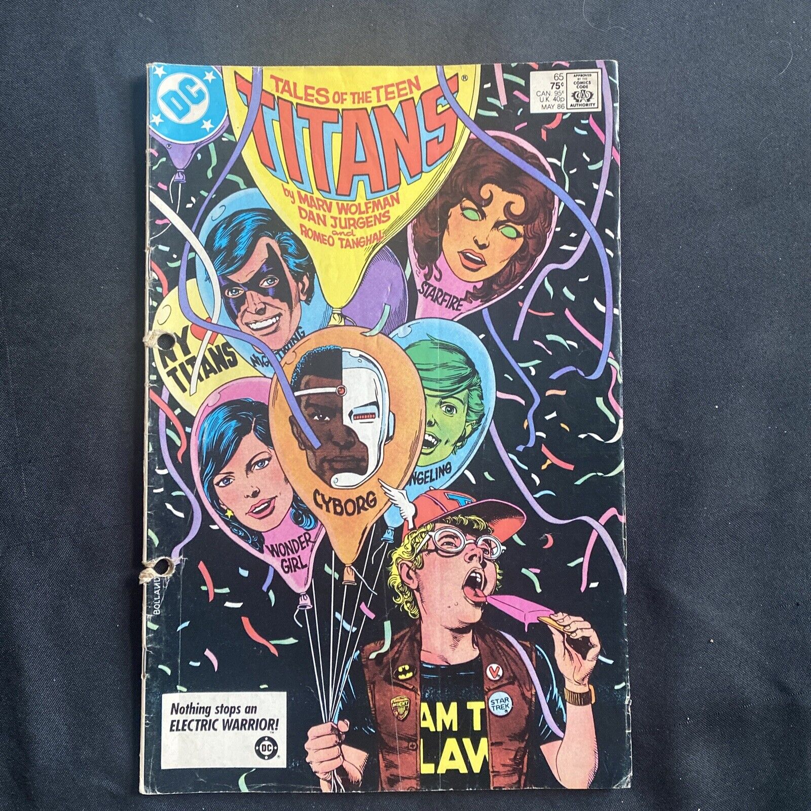 COMIC - DC Comics Tales of TEEN TITANS - May 1986 - Starfire - (8811)