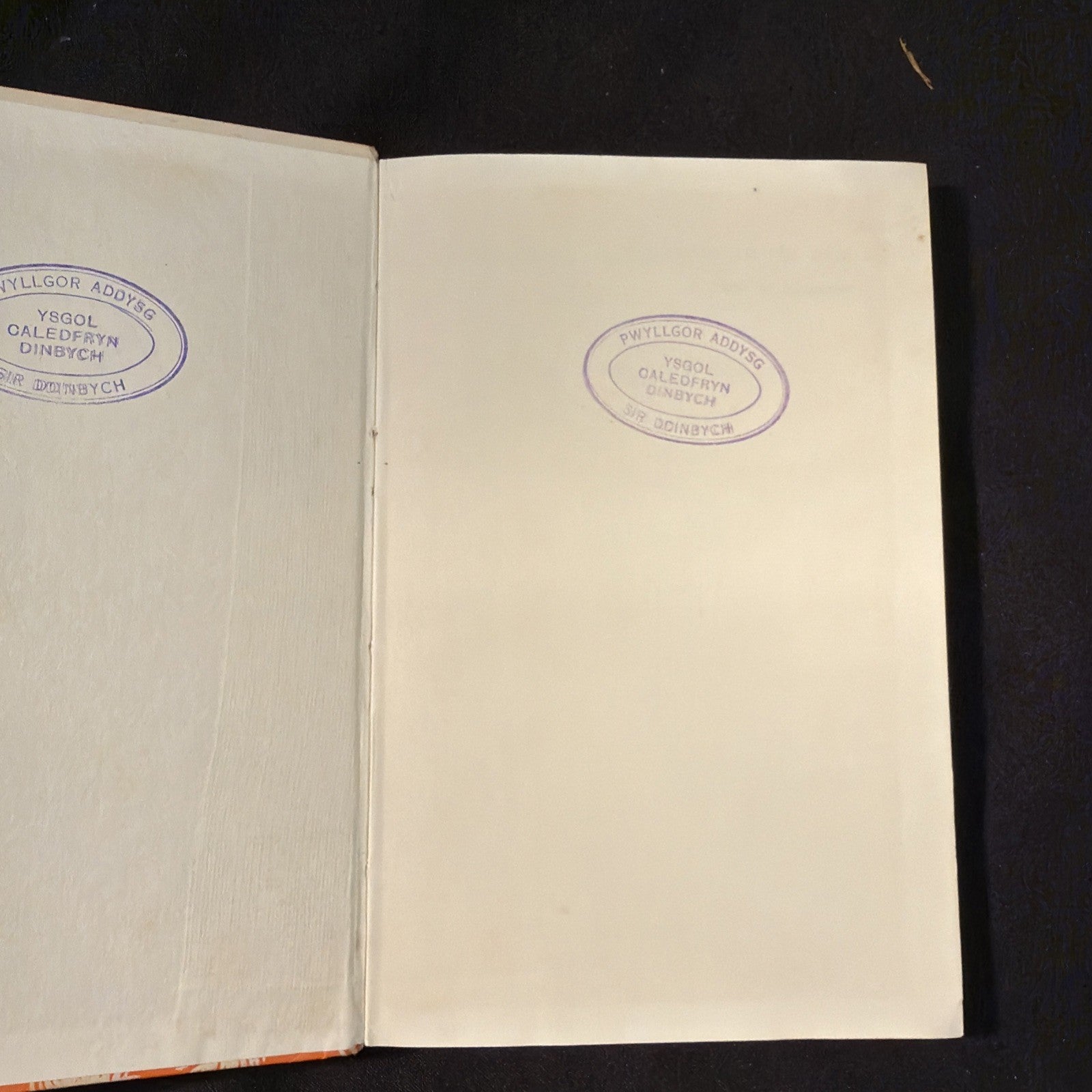 Noson Ym Mis Medi, Ivor Owen, A tale for welsh learners - Welsh Language book - (1874)