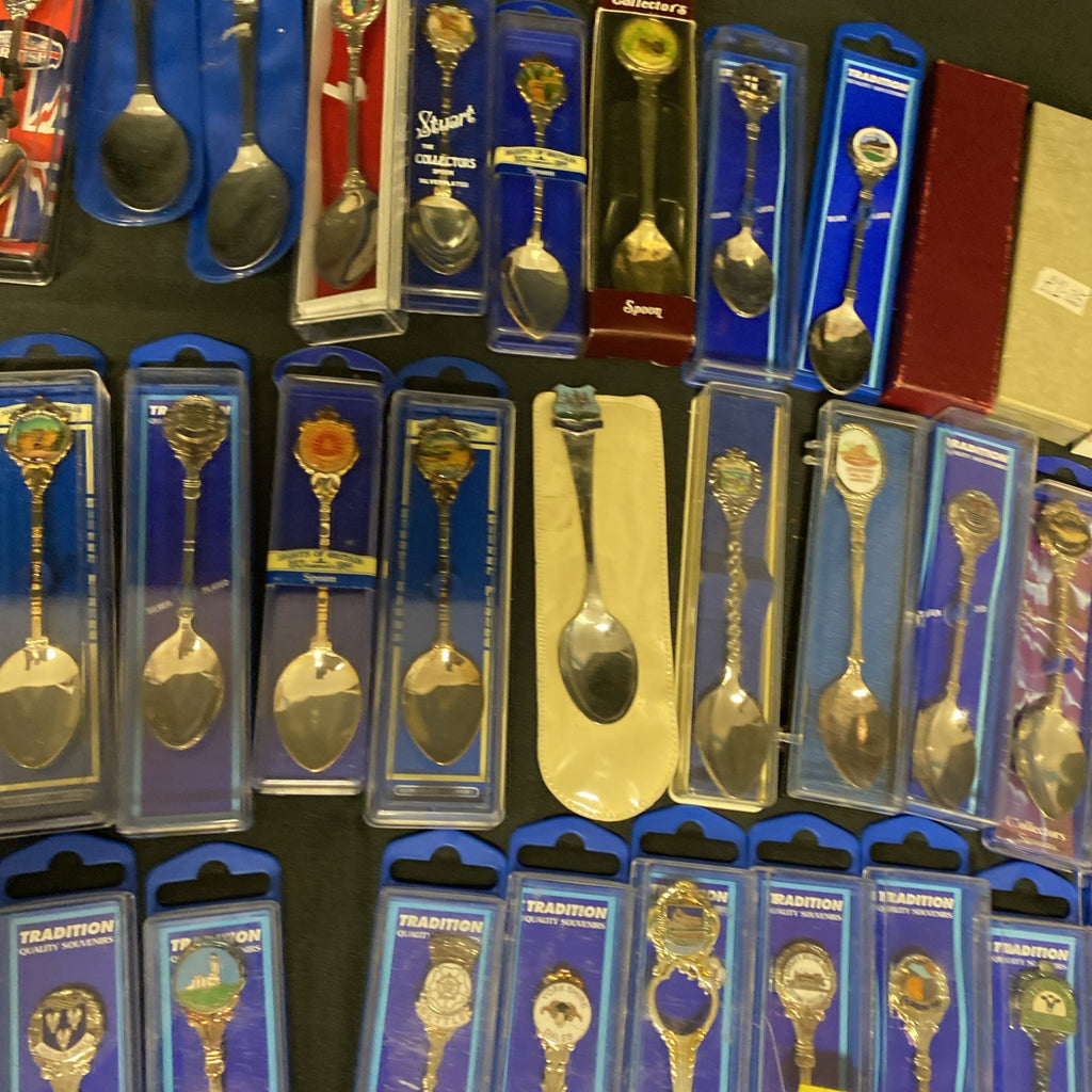 55 Collectable Souvenier Silver Plated Spoons Boxed Some Rare- (1585)