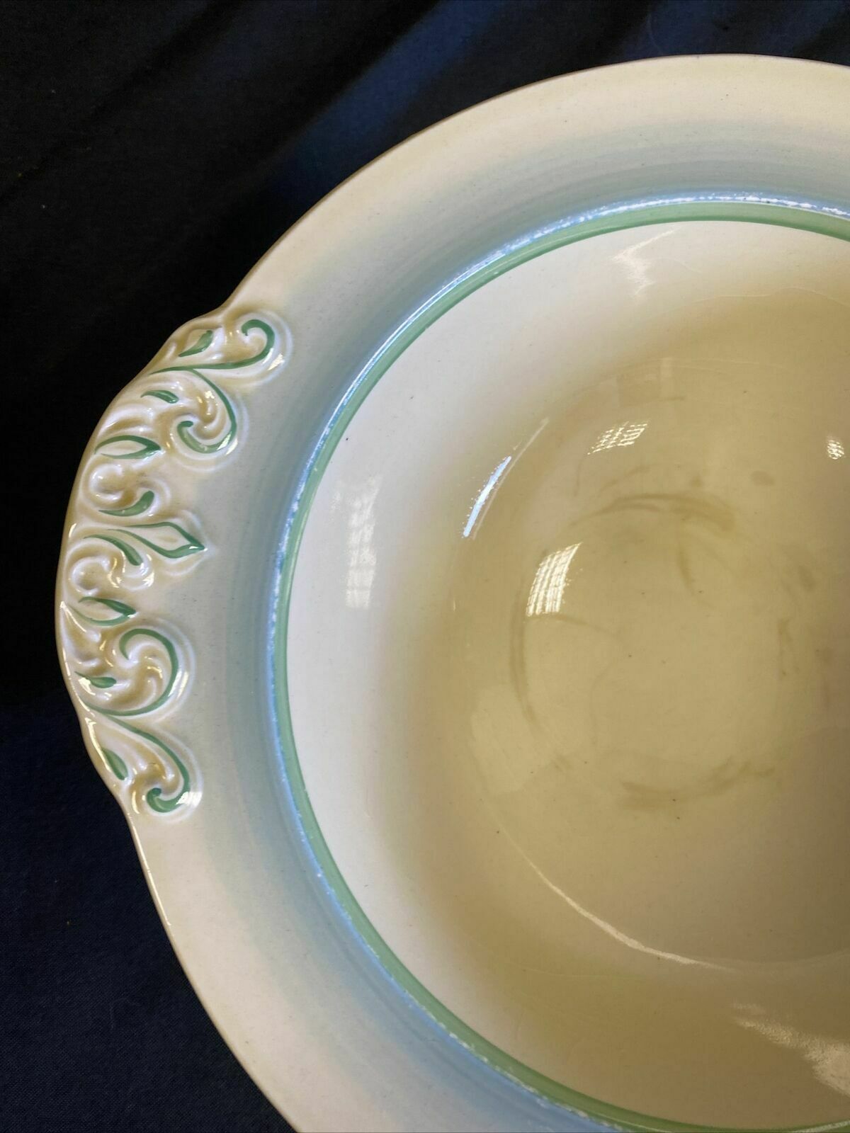 Clarice Claiff Crocus Design Newport Pottery - Tureen and Lid 26cm - (7662)
