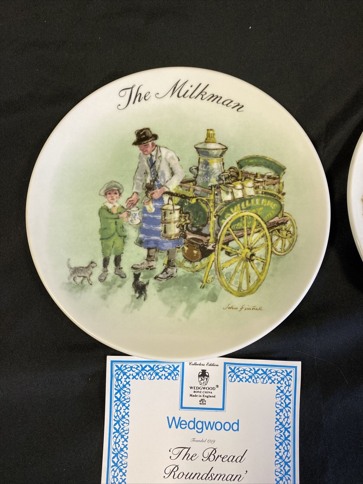 Wedgwood 1987 LONDON Collectors plates x2 Milkman & Bread Roundsman -(7840