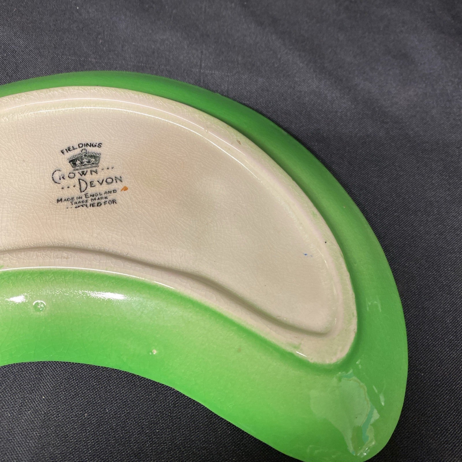 Fieldings Crown Devon Cabbage Leaf Serving plate 21cm - (1723)