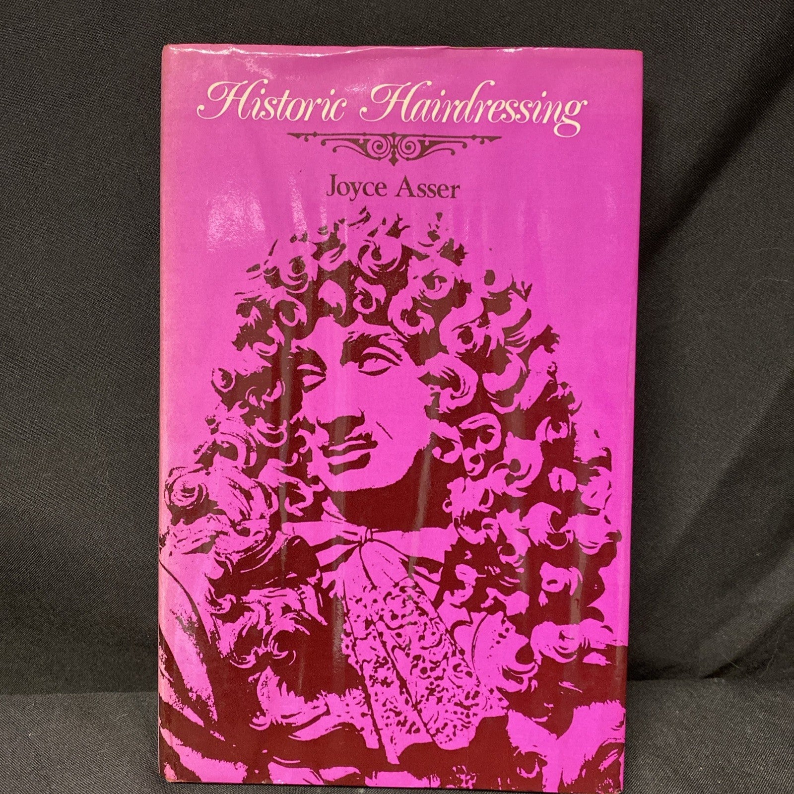Book - Historic Hairdressing - Joyce Asser 1973 - (1653)