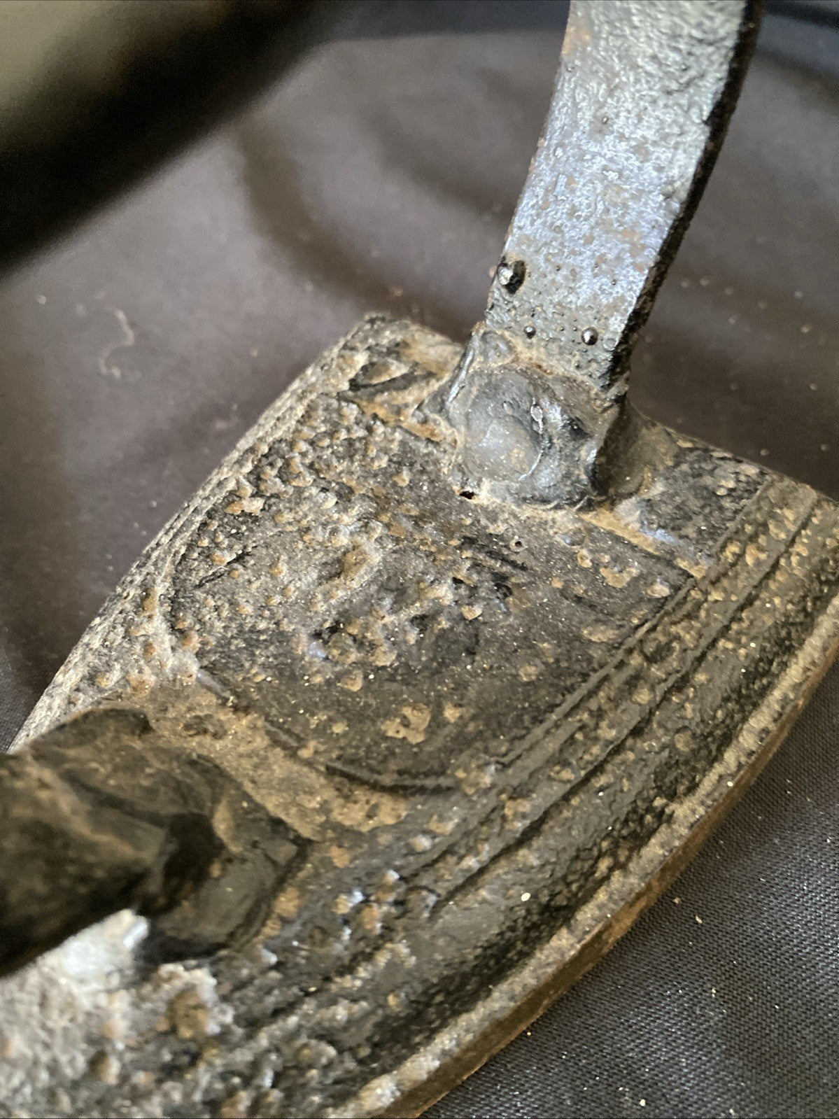 Antique Cast Iron Flat Clothes Iron No 4  Brass Base Doorstop Kitchenalia - (1205)
