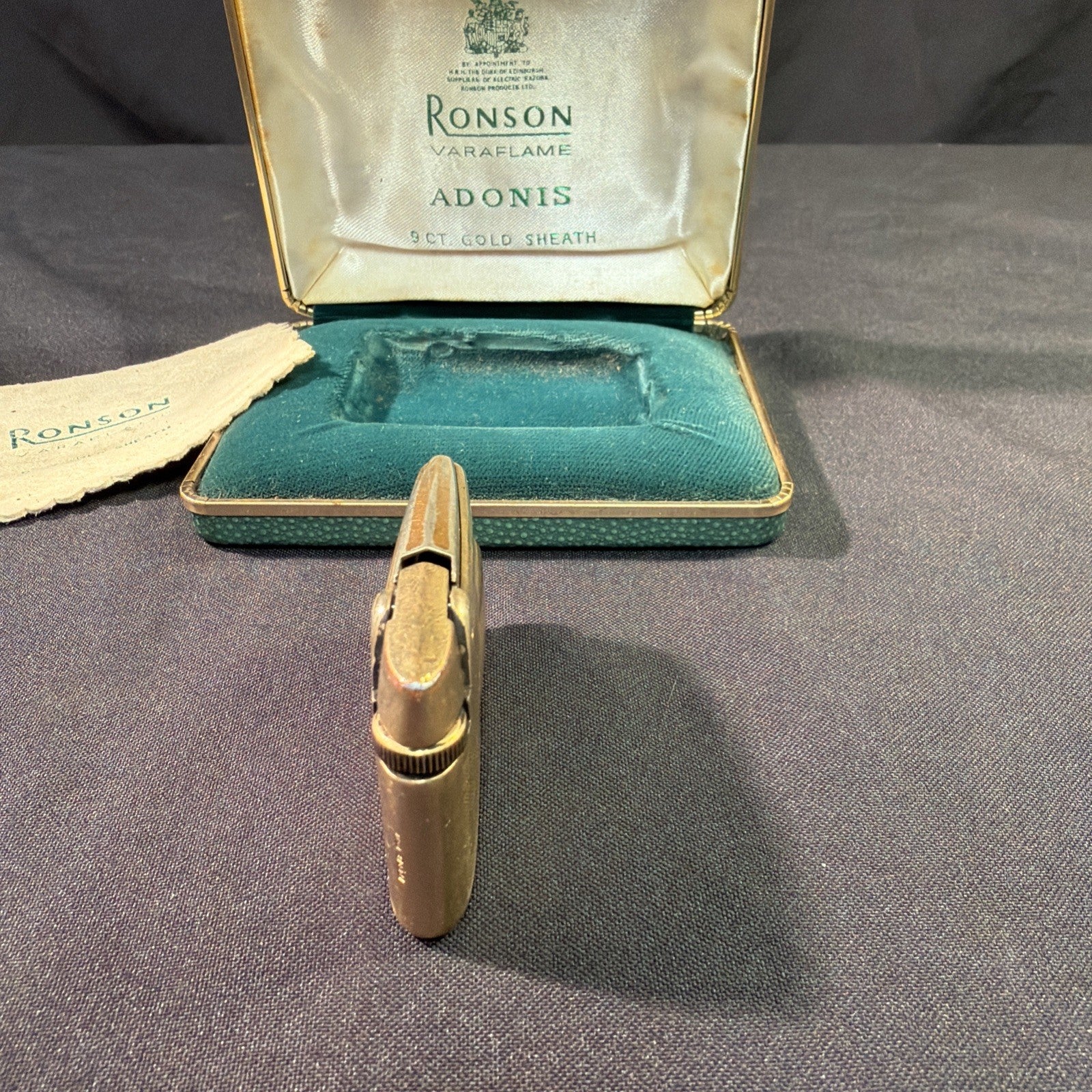 Ronson Varaflame Adonis 9ct Gold Sheath Lighter, box and cloth - (1999)