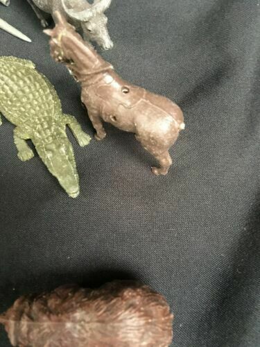 BRITAINS Plastic Toy Animals 1970’s X 14 Gorilla Lion Bear Crocodile Etc (2293)
