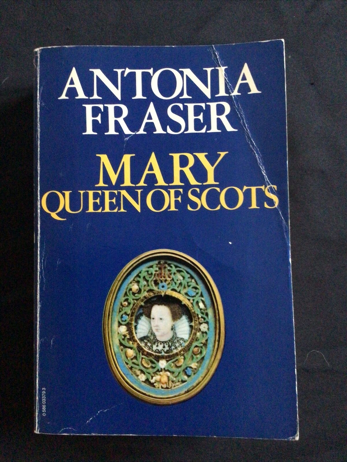 BOOK - Mary Queen of Scots Antonia Fraser - Paperback 1969 - (9501)