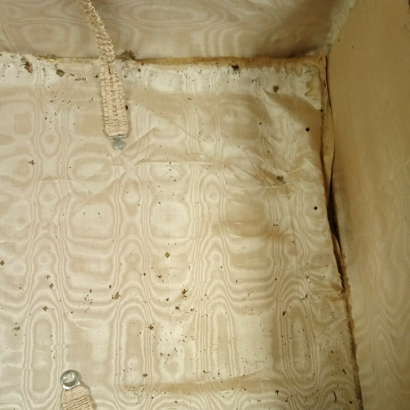 Leather Suitcase Antique Crescent Wardro Solid Case - (7983)