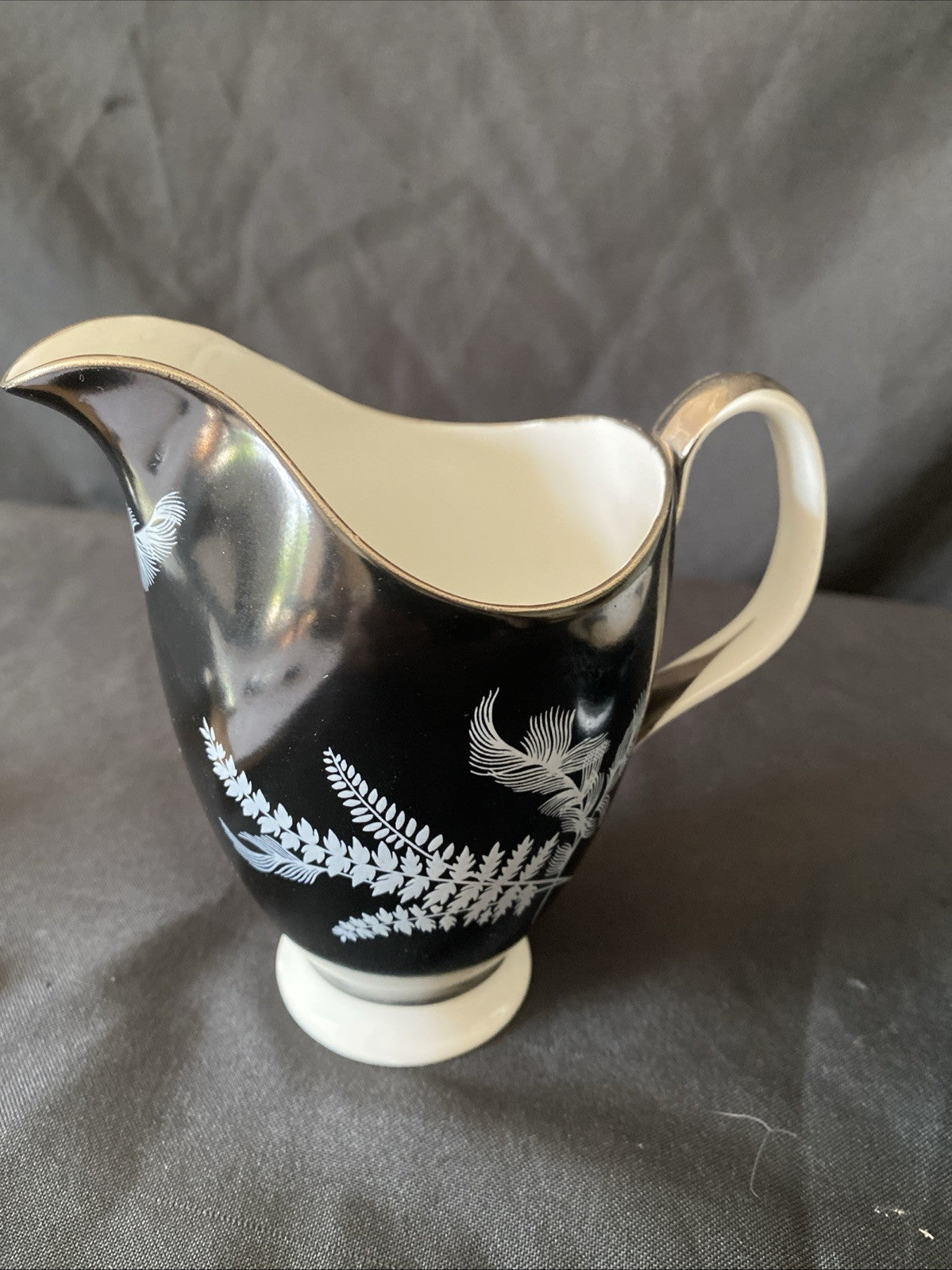 Royal Albert Night & Day Cream / Milk Jug and Sugar Bowl Excellent Cond - (5727)