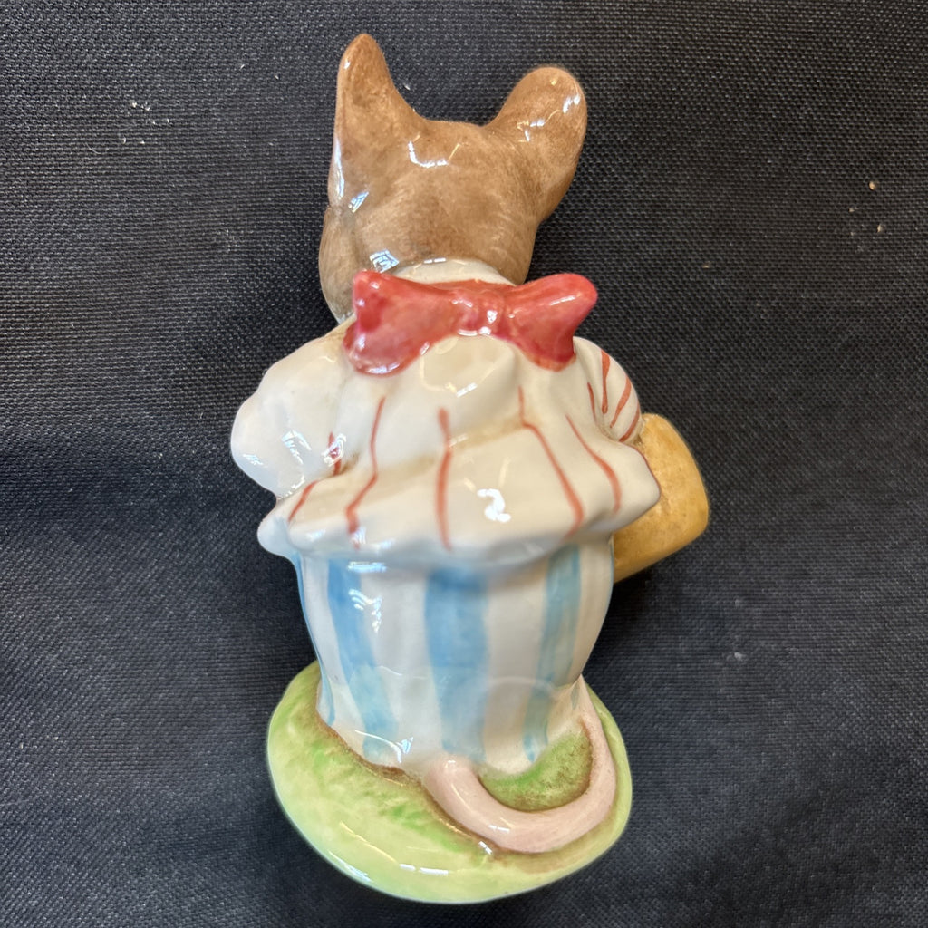 Beswick Beatrix Potter MRS TITTLEMOUSE ceramic 1948 figure F.Warne & co - 5621