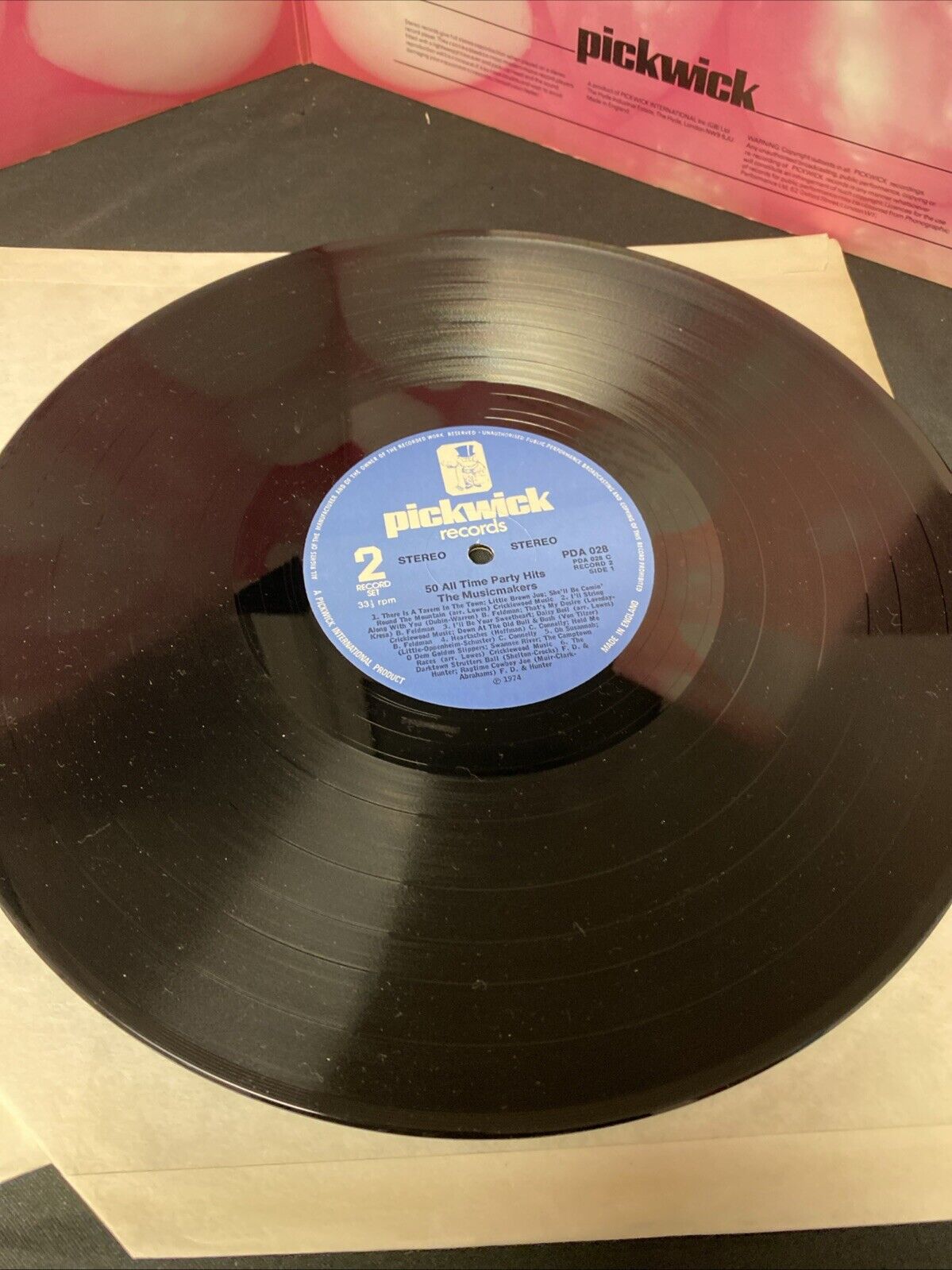 VINYL RECORD - 50 All Time party hits - Double LP 1970's - (5677)