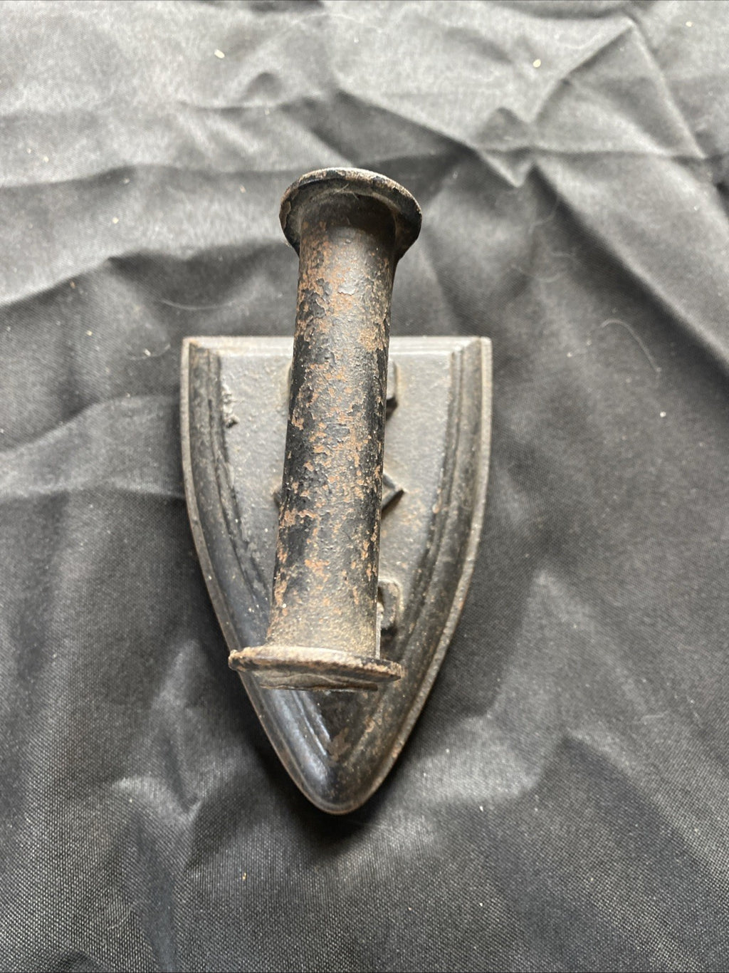 Antique Cast Iron Flat Clothes Iron by B.H No 4  - Doorstop Kitchenalia - (1189)