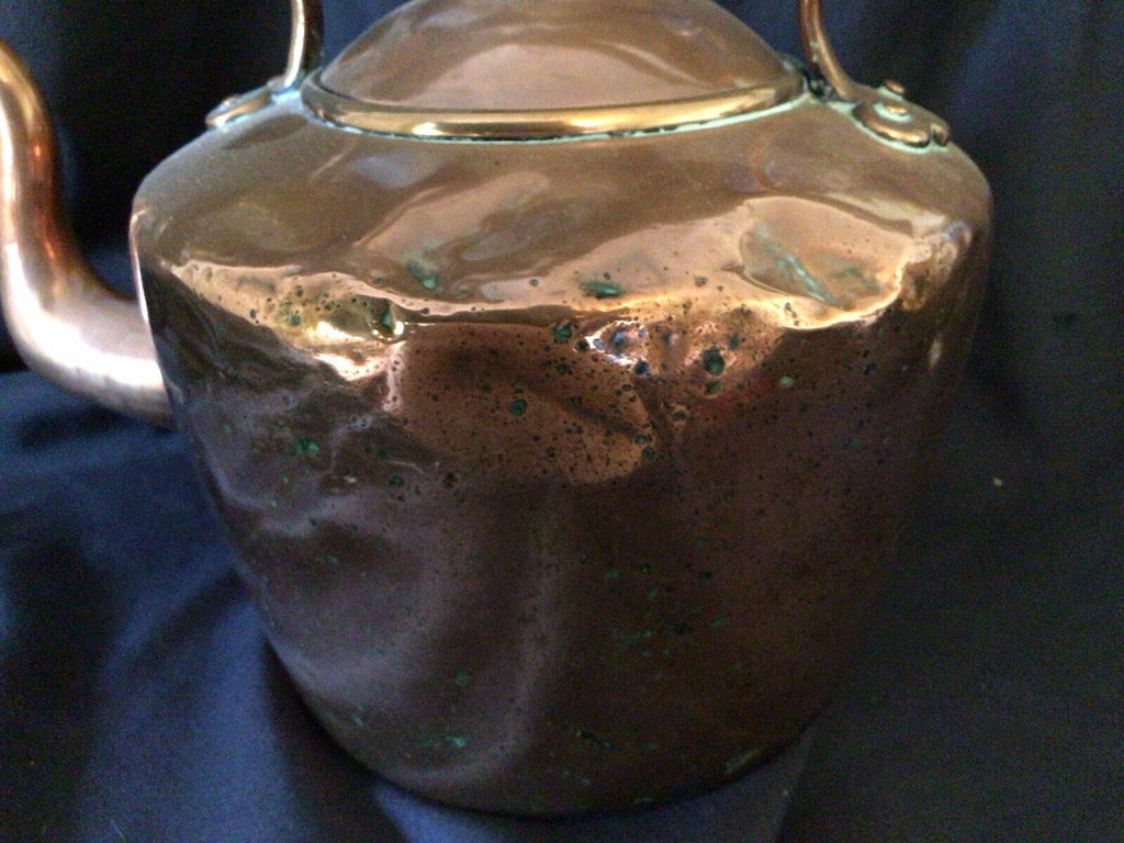 Kettle VERY heavy copper antique kettle nice patina - (8603)
