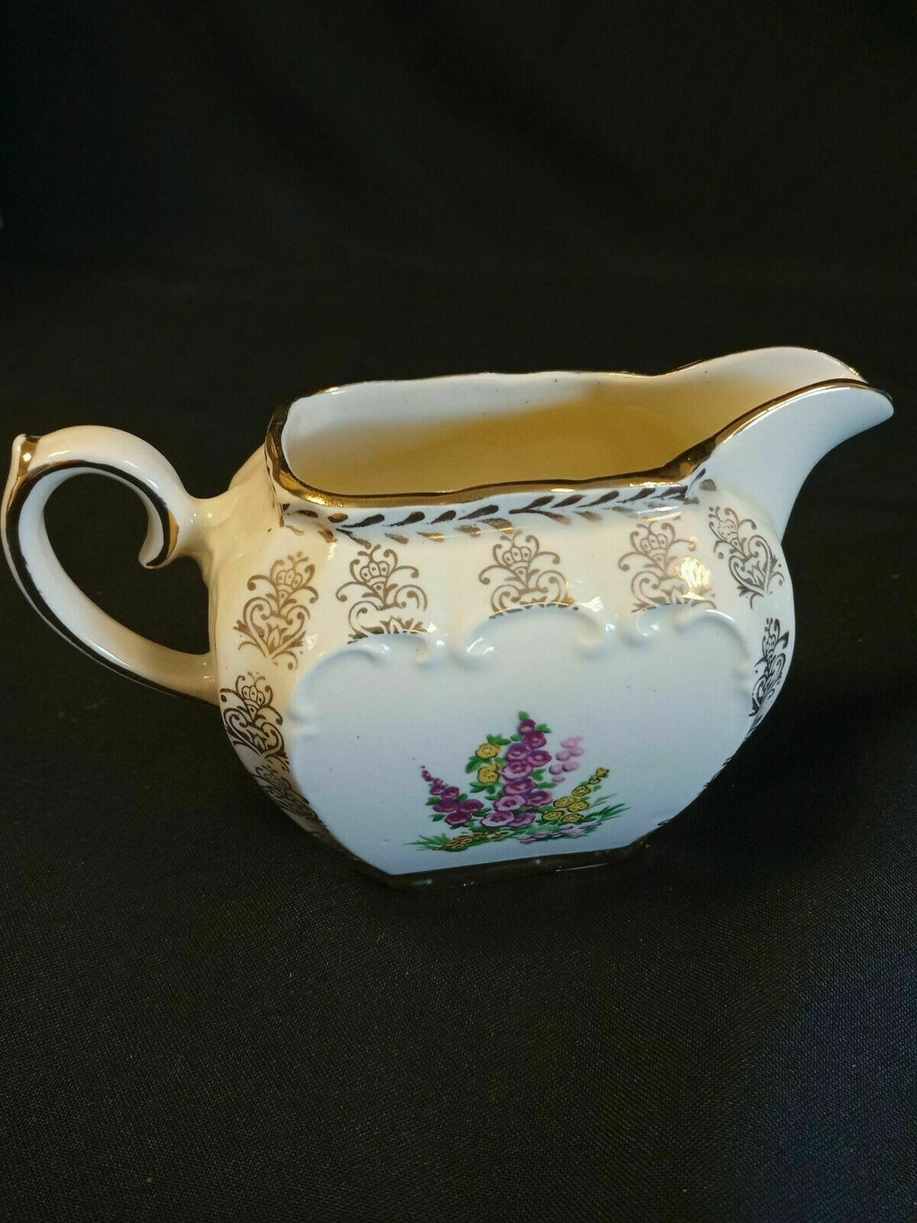 Vintage Sadler Cream Jug DAINTY MISS Gilded 7.5cm Tall - (7892)