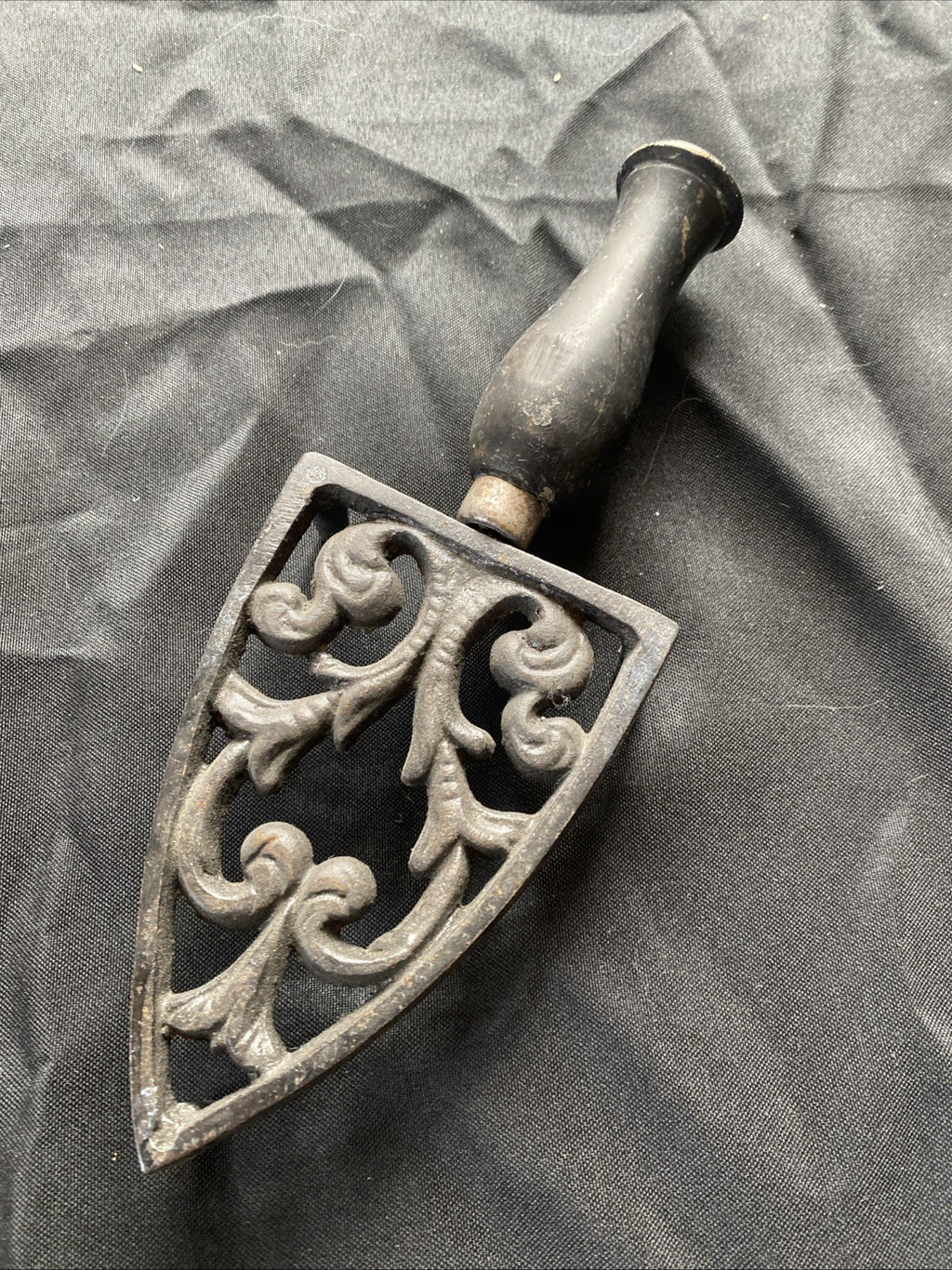 Antique Cast Iron Flat Clothes Iron Trivet - Wooden Handle Rare - (1196)