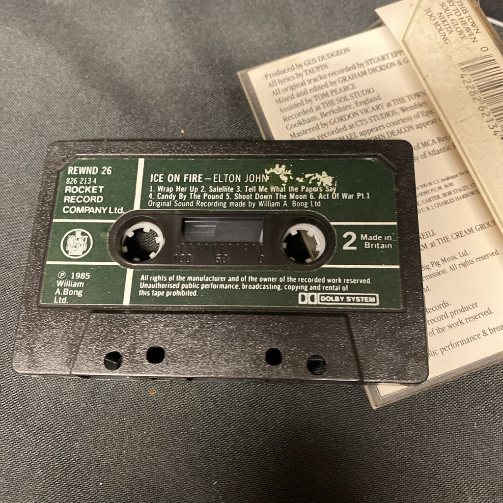 Elton John Ice On Fire Cassette Tape 1985 - (1389)