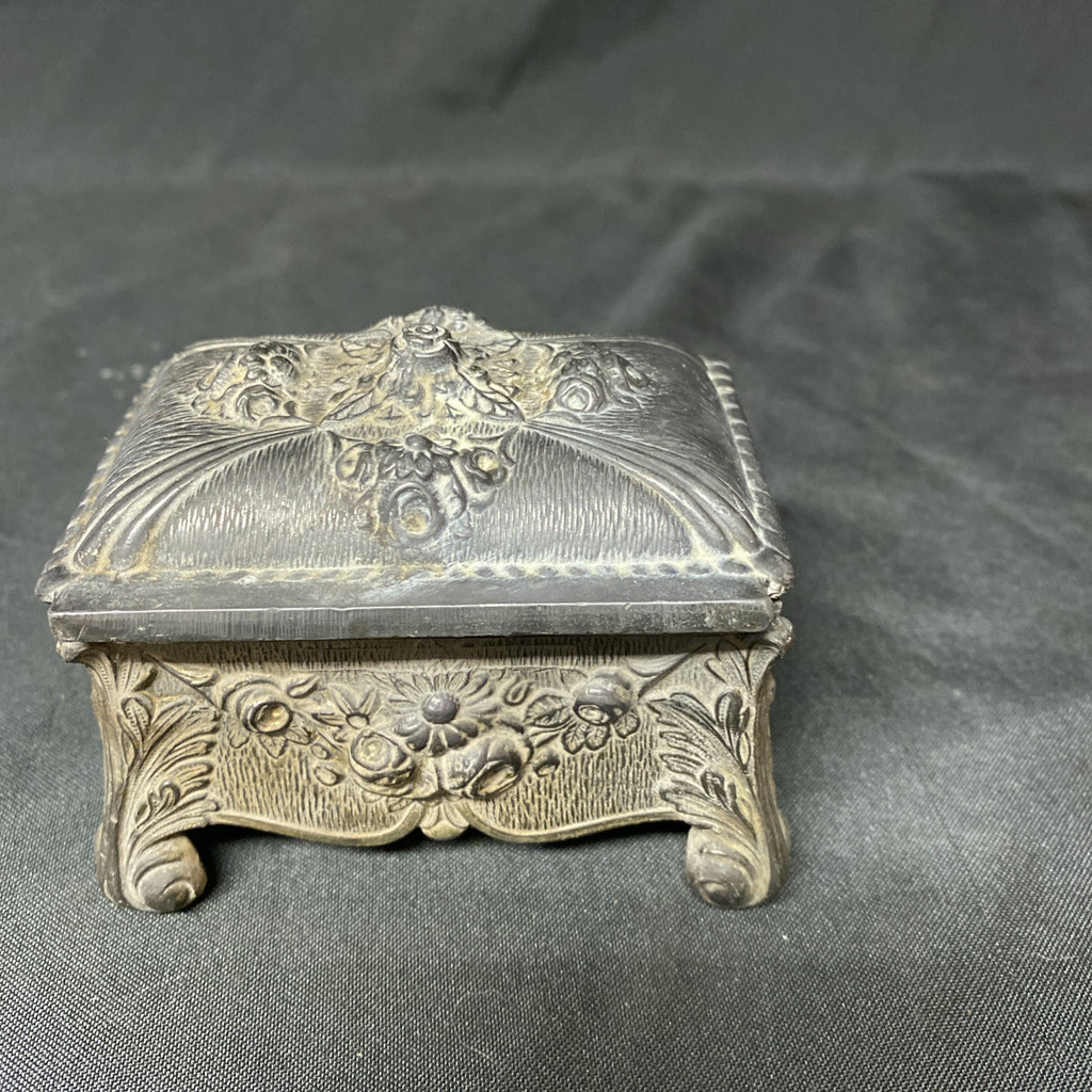 Pewter Trinket Box with lid Vintage Kitsch - (1419)