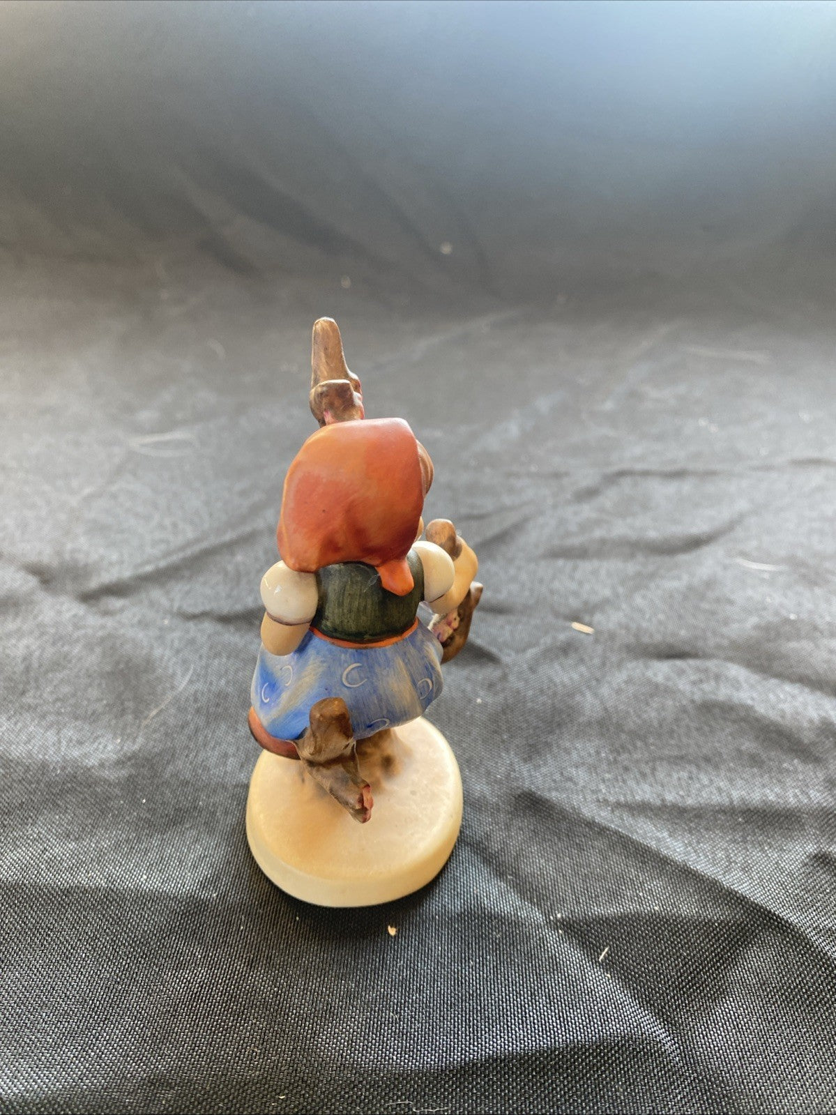 Vintage Goebel Hummel West Germany 4" Figurine 141 3/0 “Apple Tree Girl” (1028)