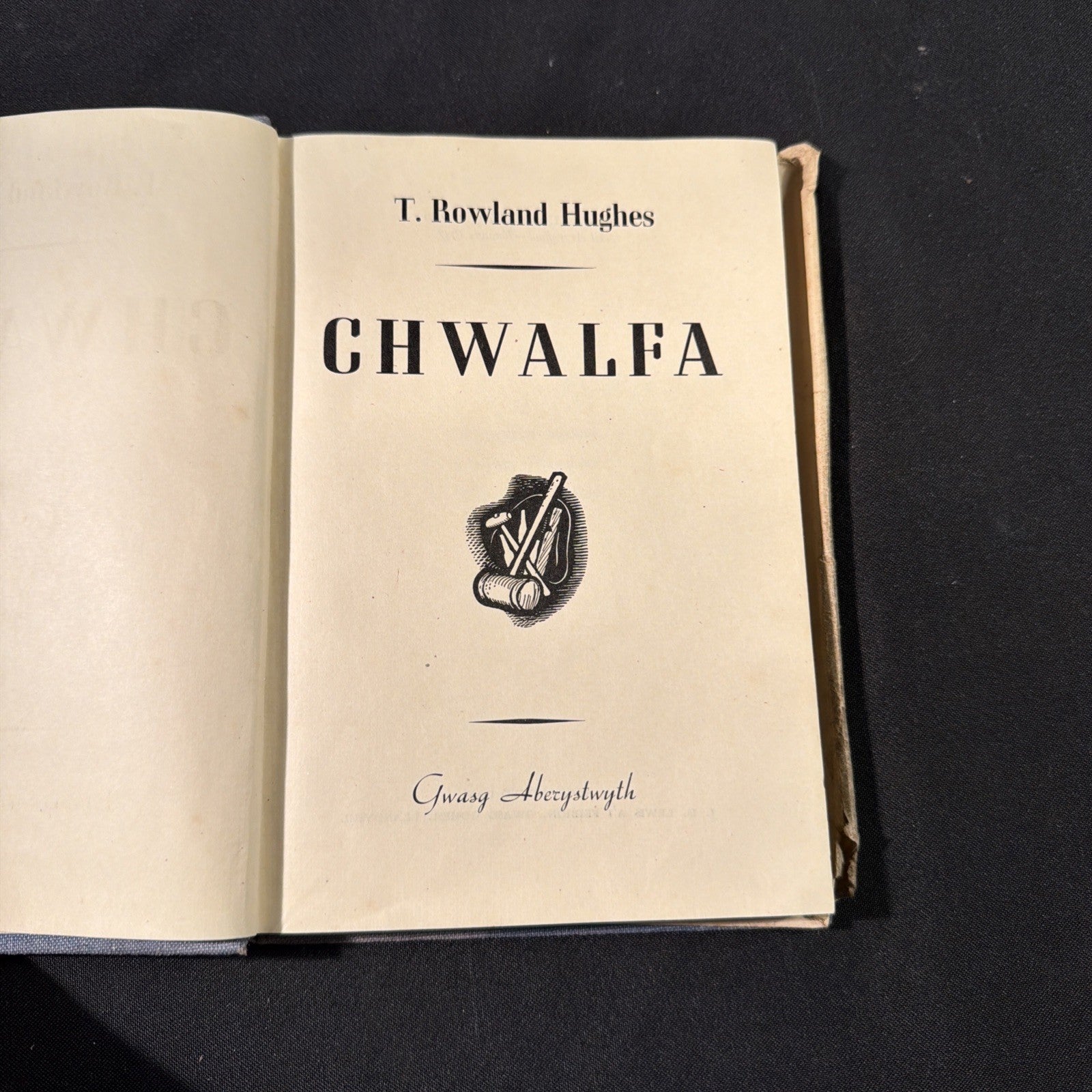 Chwalfa, T Rowland Hughes - Welsh Language book - (1869)