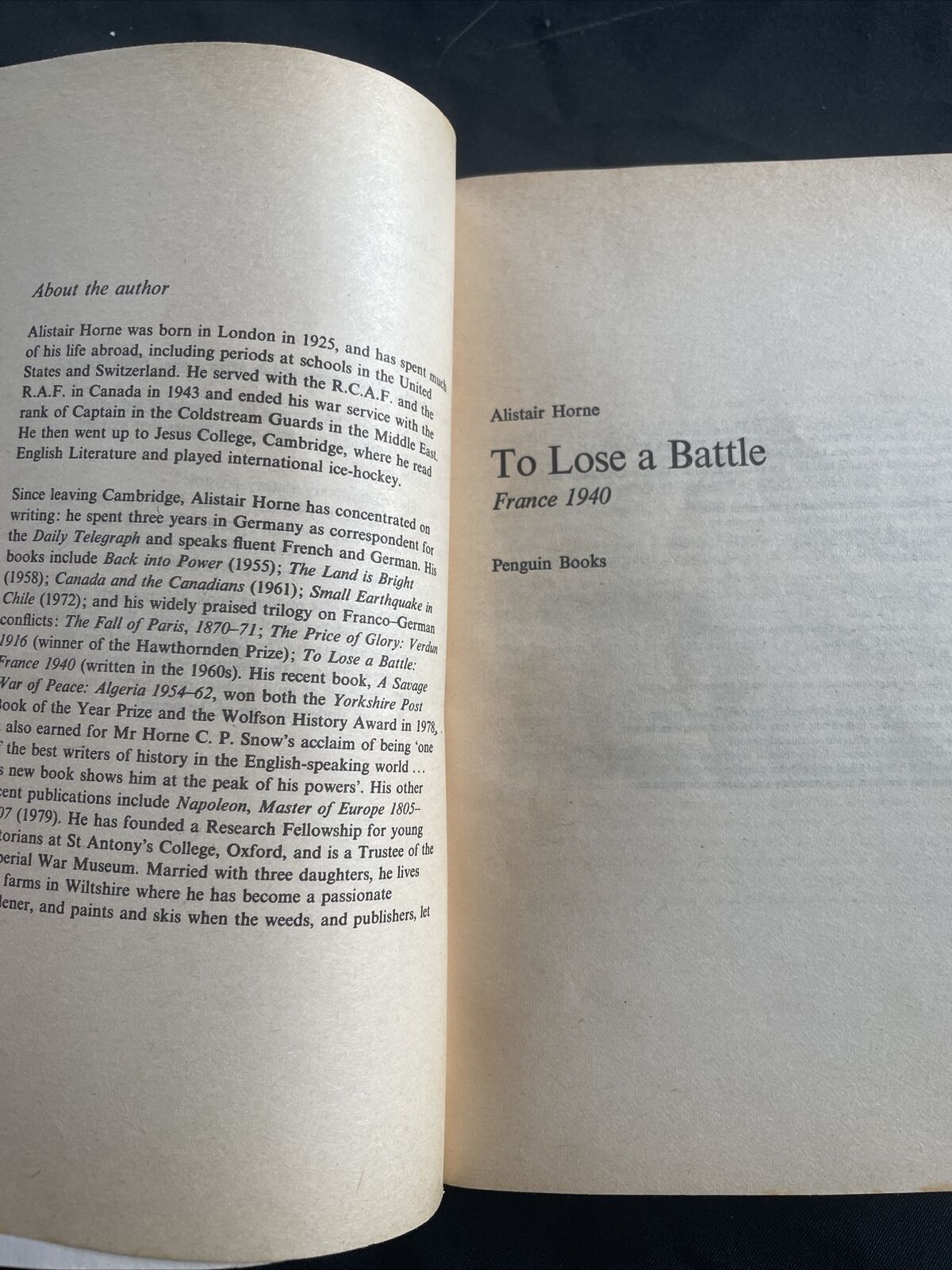 BOOK - To Lose A Battle France 1940 Alistair Horne 1982 Penguin book - (9505)