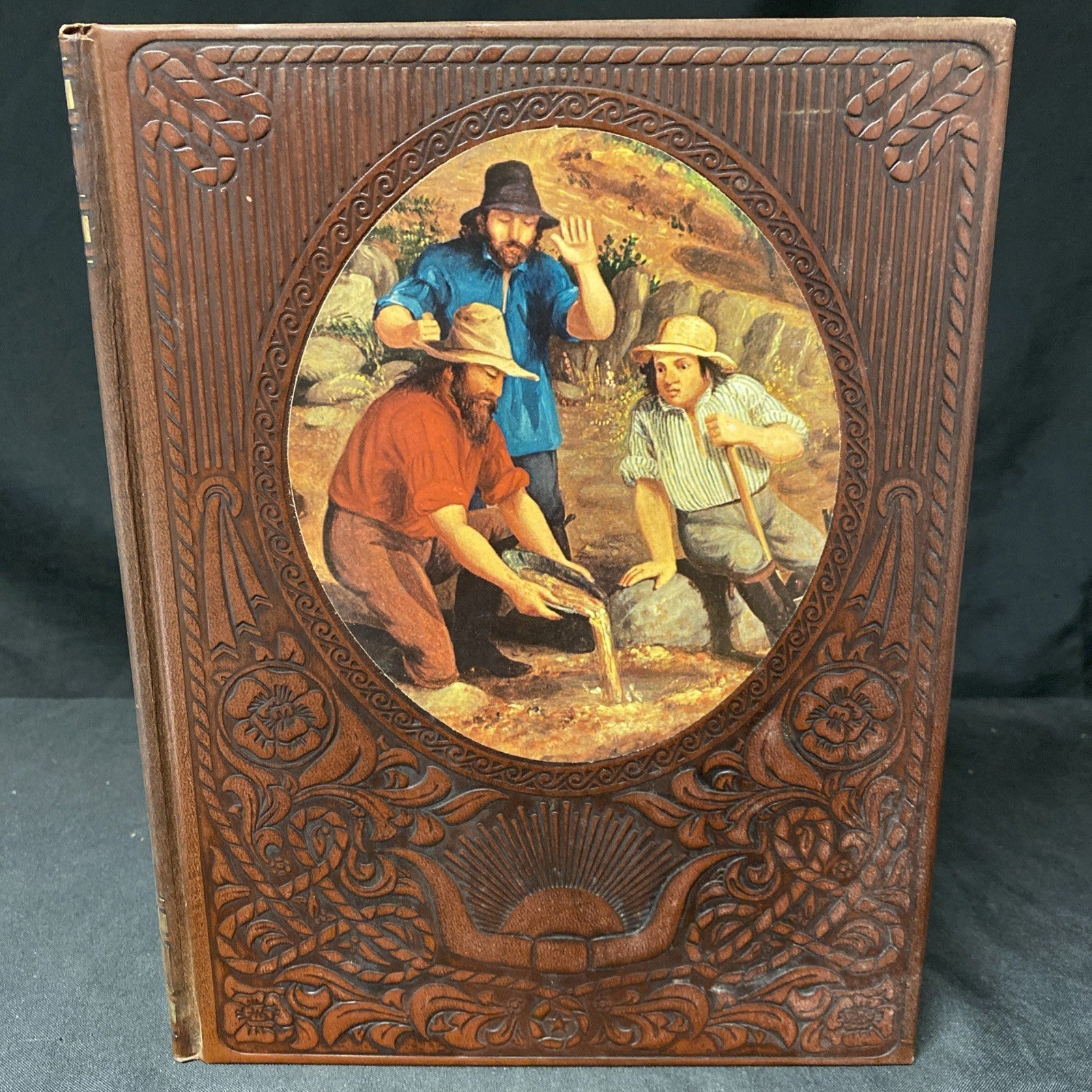 Book - The Old West - The Forty-Niners - Time Life Books - (1556)