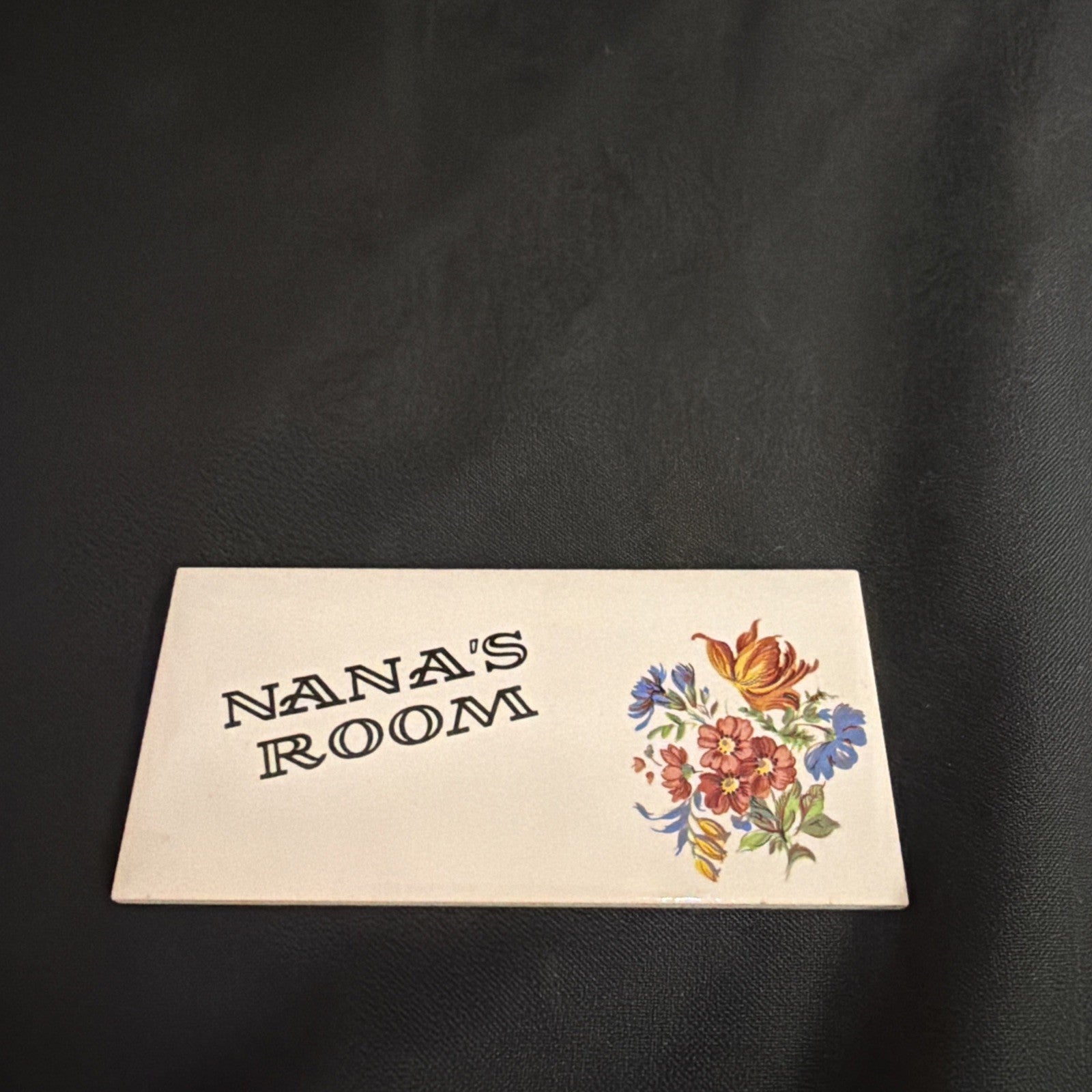 Vintage H & R Johnson ltd, Tile Name Plaque / Plate "Nanas Room" - (2363)