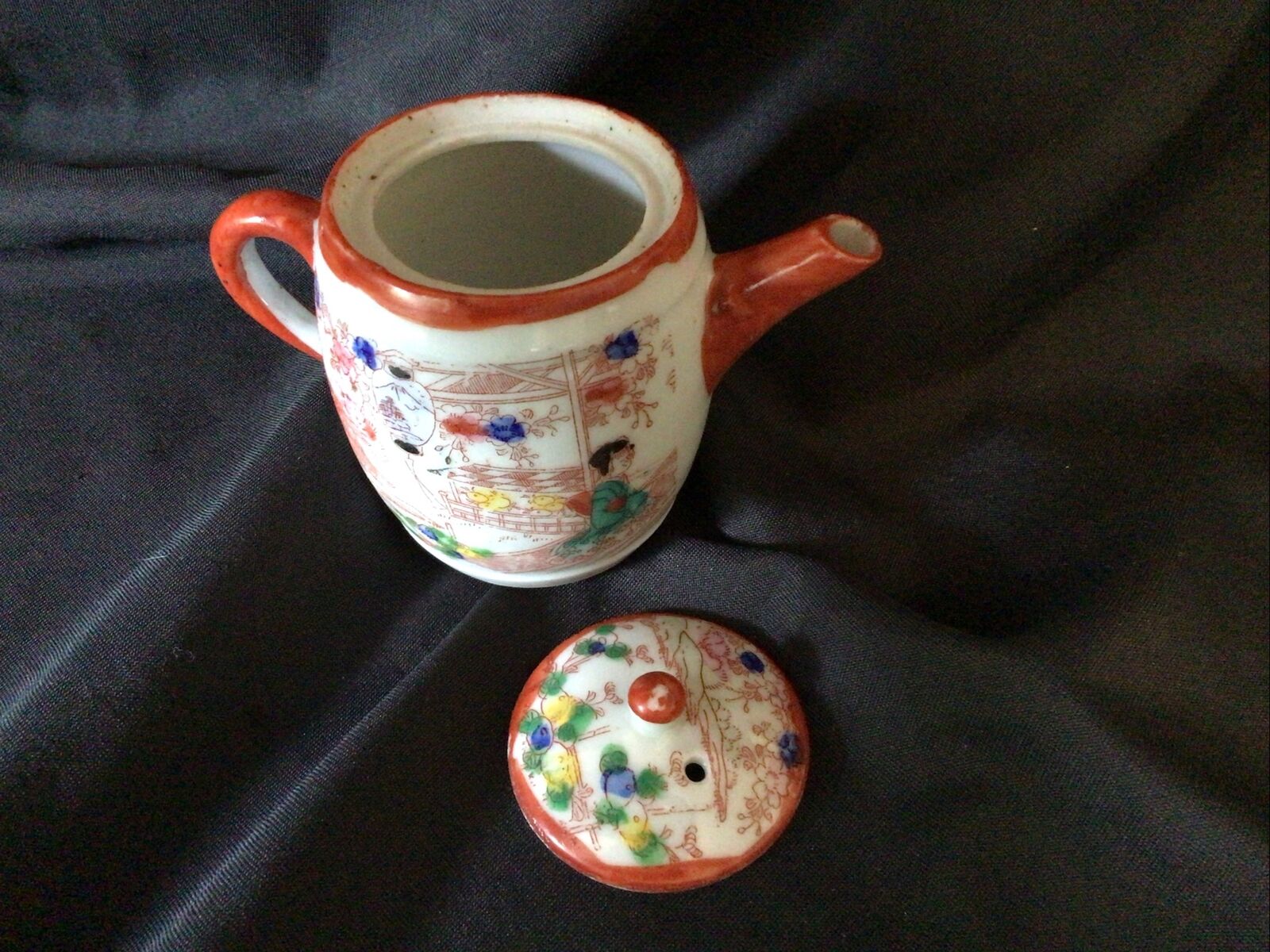 Teapot Collectors Small Ceramic Vintage 7cm Japanese Style - (8372)