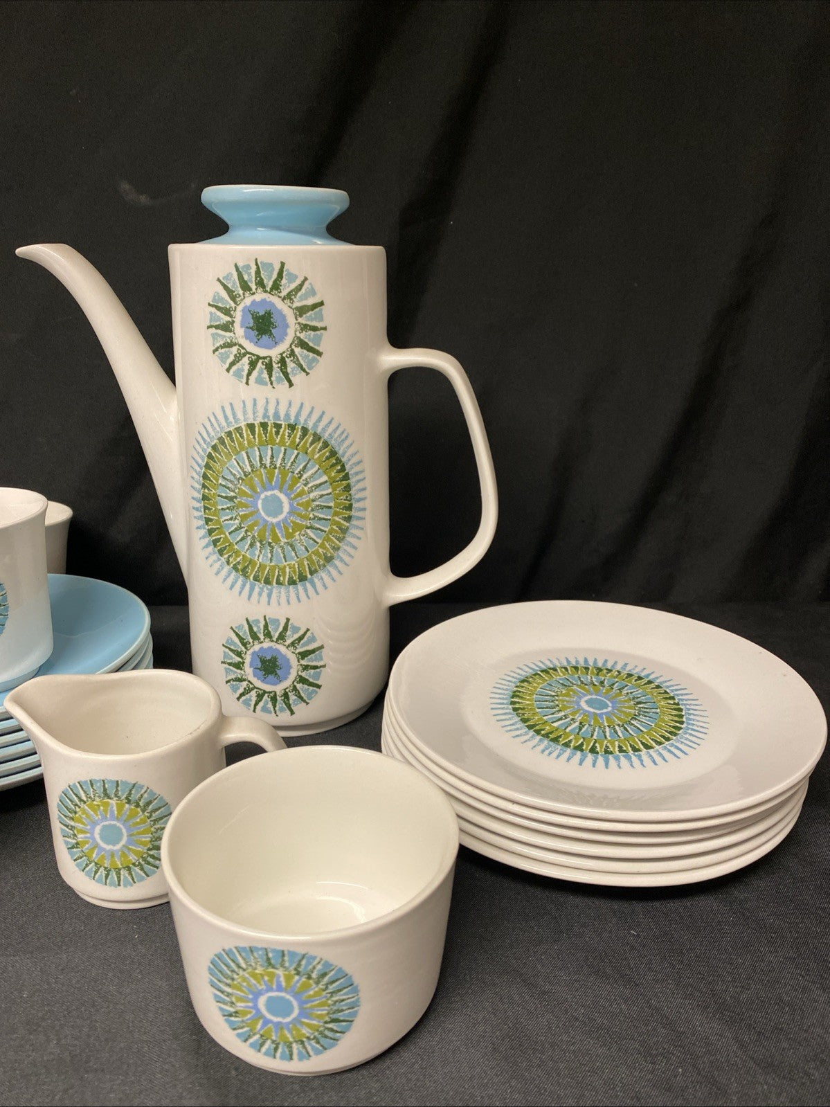 Vintage J & G Meakin 1960s Aztec coffee pot & 6 cups / saucers & milk jug Sugar Bowl