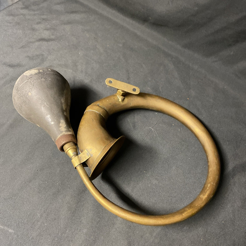Antique Car Horn Brass body no 14 1910 to 1920,  Works Fine (1447)