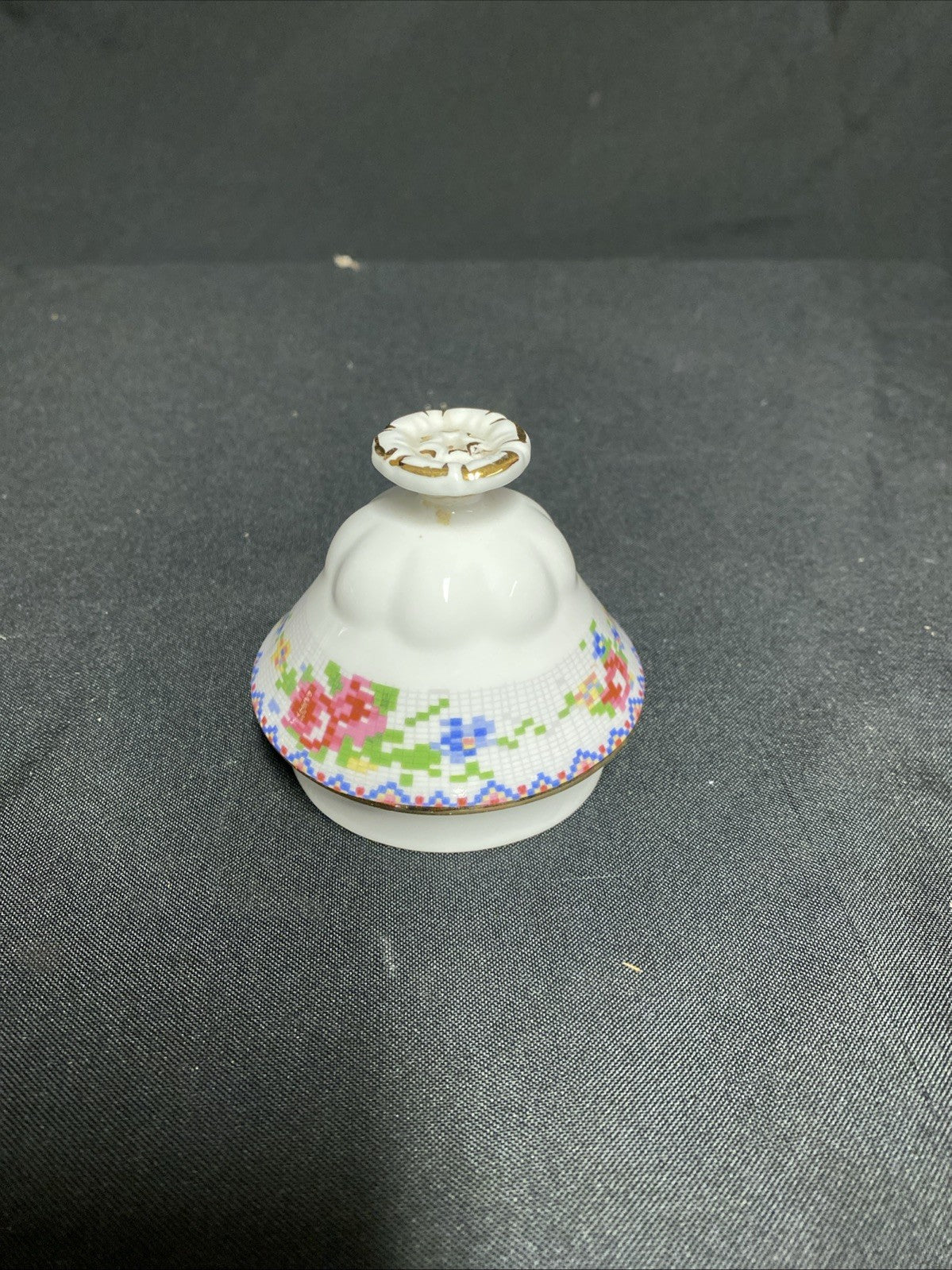 Royal Albert Bone China Petit Point RD778676 Coffee Pot LID ONLY - (1764)