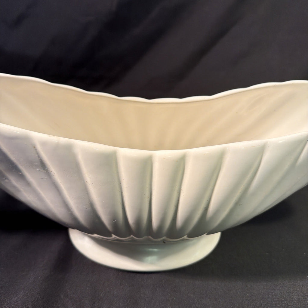 Arthur Wood Kenya Double handled Mantle vase Cream 18" - (2100)