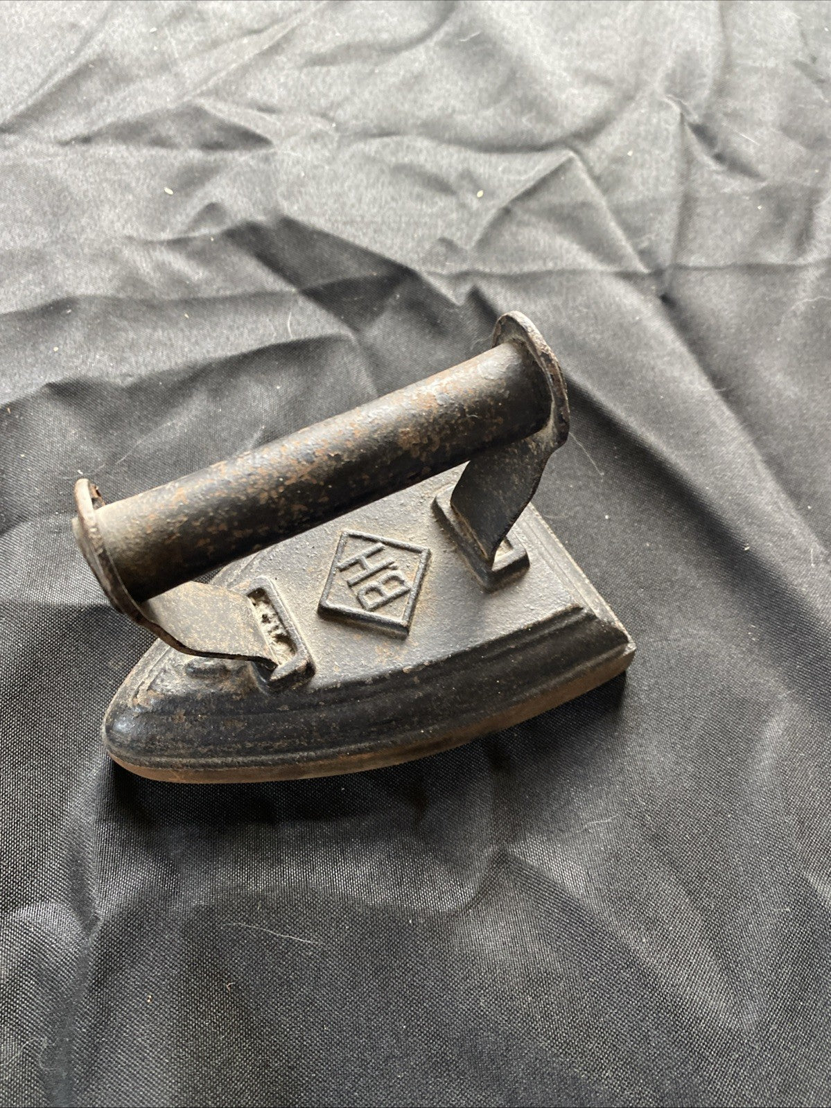 Antique Cast Iron Flat Clothes Iron by B.H No 4  - Doorstop Kitchenalia - (1189)