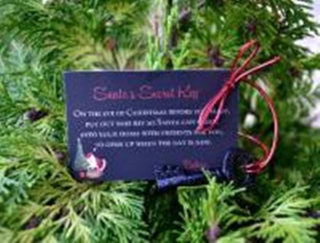 Santa's Secret Key - Genuine Old English Metal Christmas Gift Key
