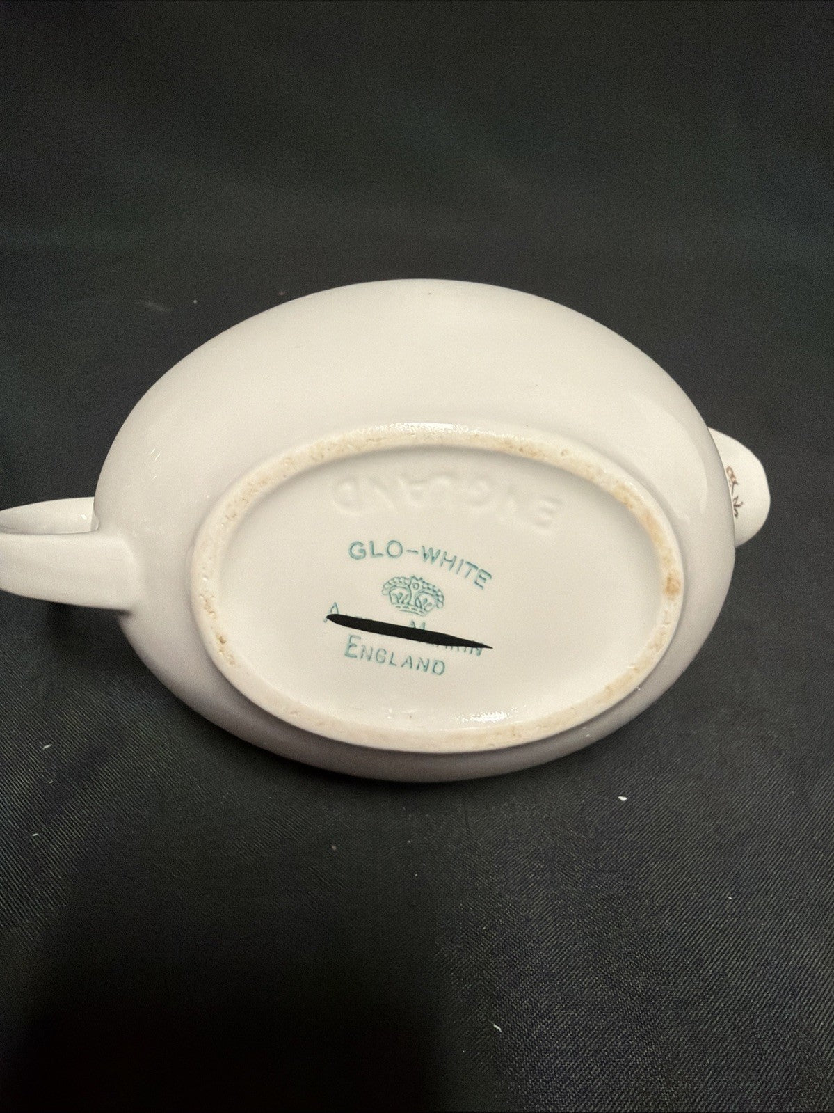 Alfred Meakin Blue Roses Gravy Boat "Seconds" Ex. Condition RARE (1804)