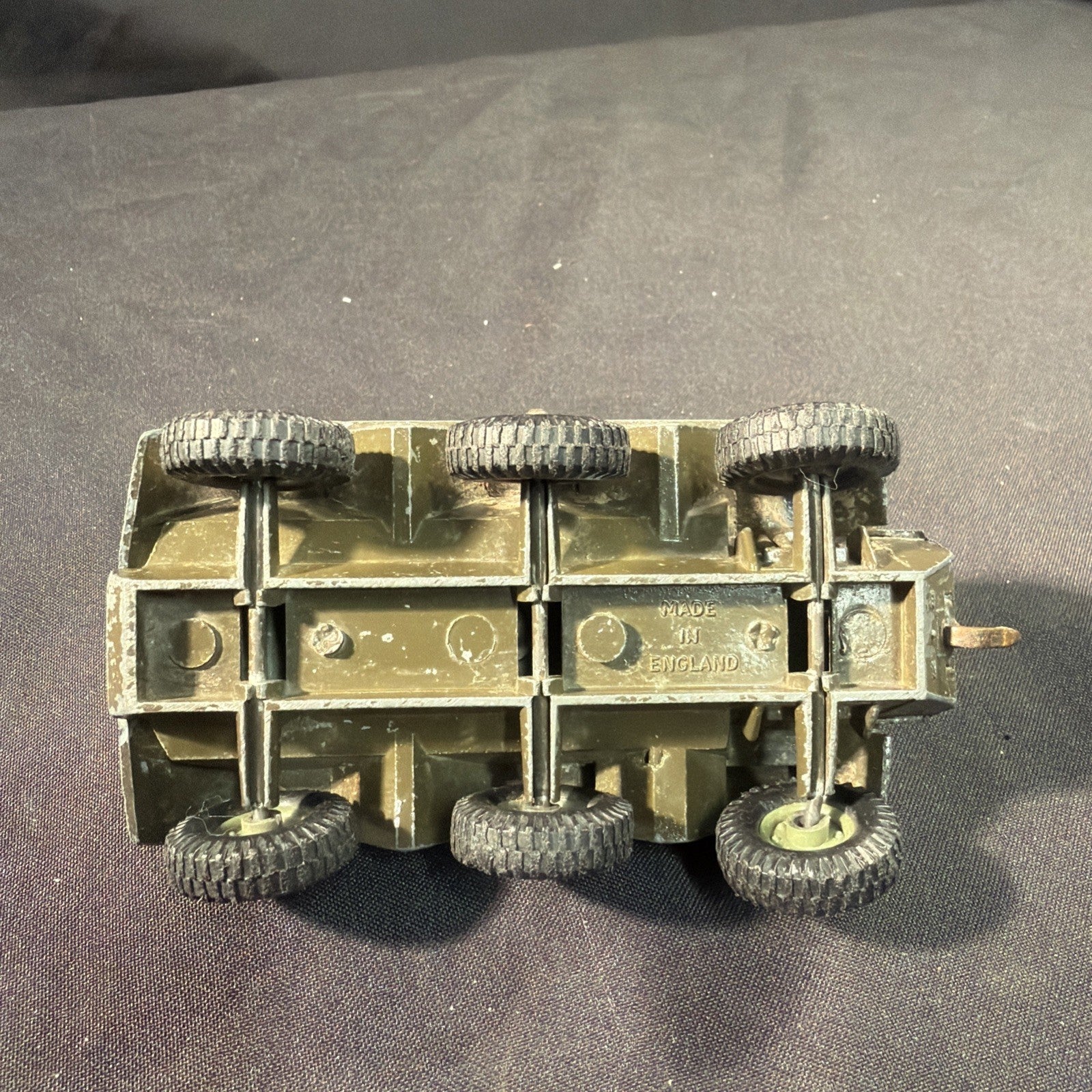 Crescent Toys 6x6 Armoured Military Vehicle w/ Cannon Vintage Diecast England -(2045)