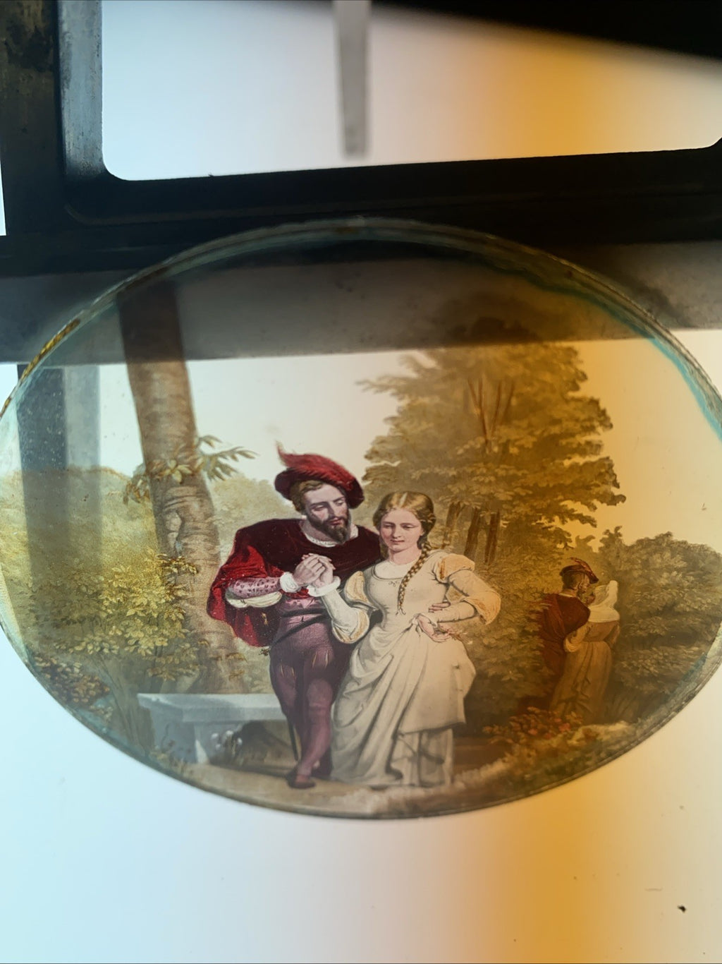 Magic Lantern Victorian Glass Round Handpainted Slide A Courting Couple (1148)