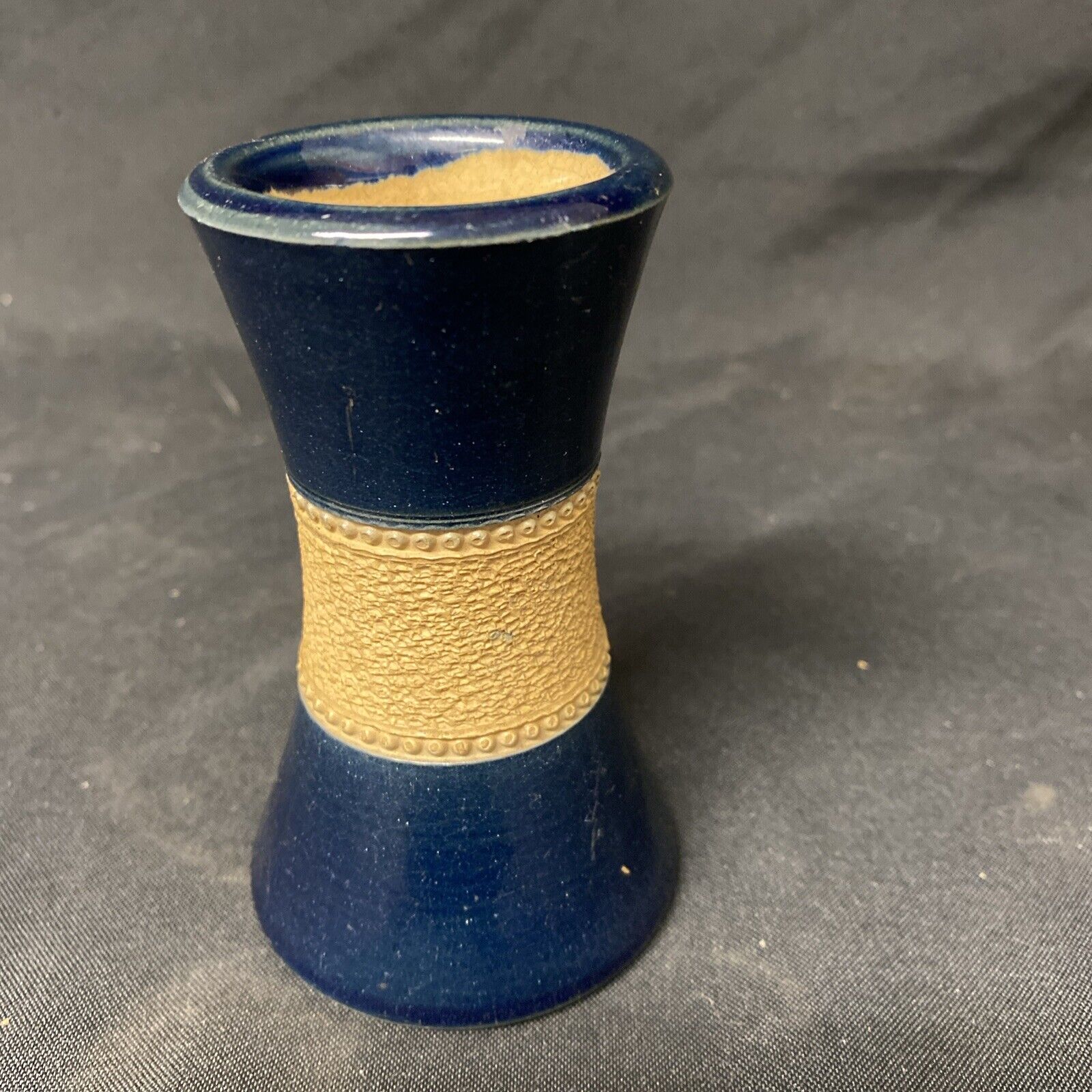 Pottery Vase 10.5cm - Backstamp is backwards "R" 1970's - (5388)