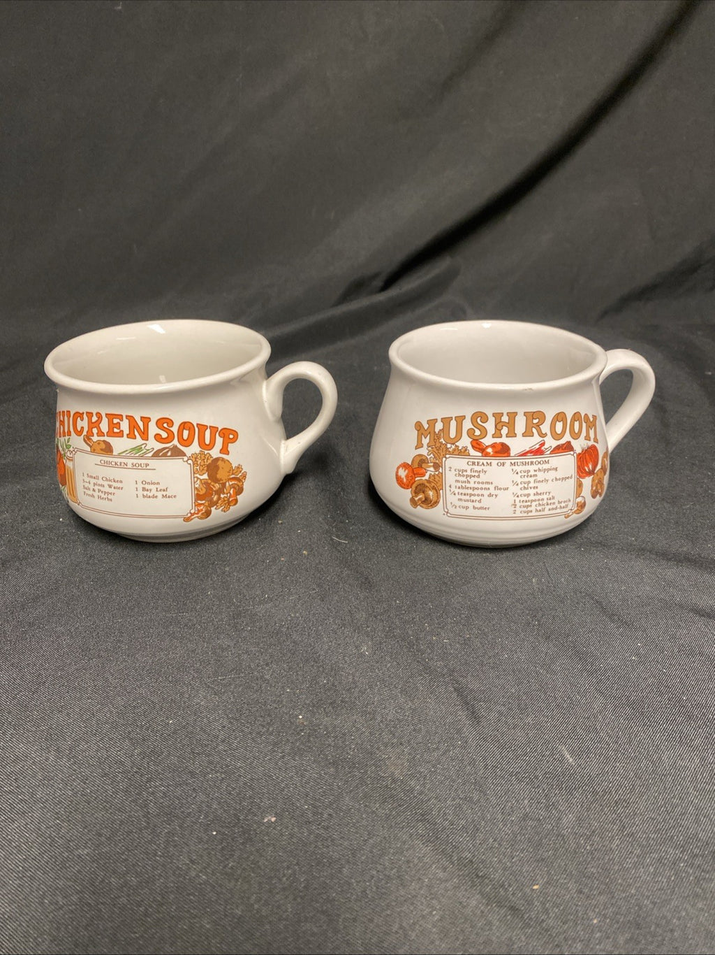 Pair of 1980's soup mugs Chicken and Mushroom beautiful condition - (1798)
