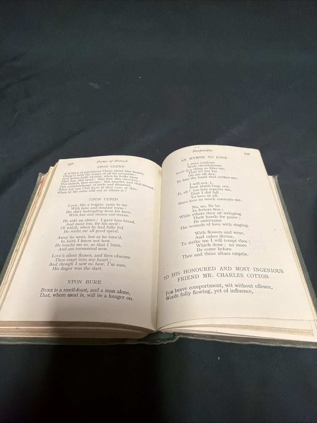 Book Poems - Robert Herrick - Edited by Henry Newbolt - (1832)