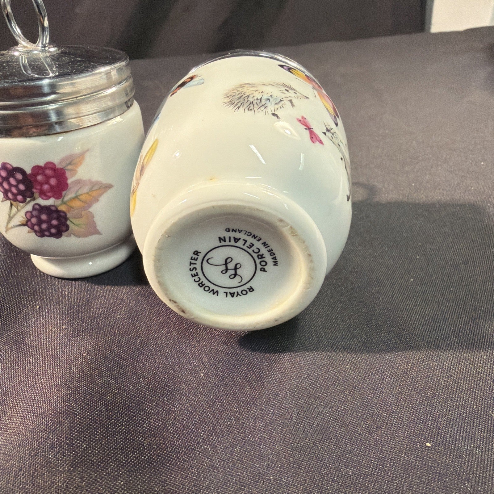 Royal Worcester Egg Coddler A Skippety Tale 4" and Berry 3.5" - (2091)