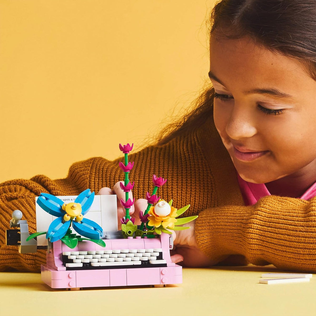LEGO Creator 3 in 1 - Typewriter with Flowers - 31169