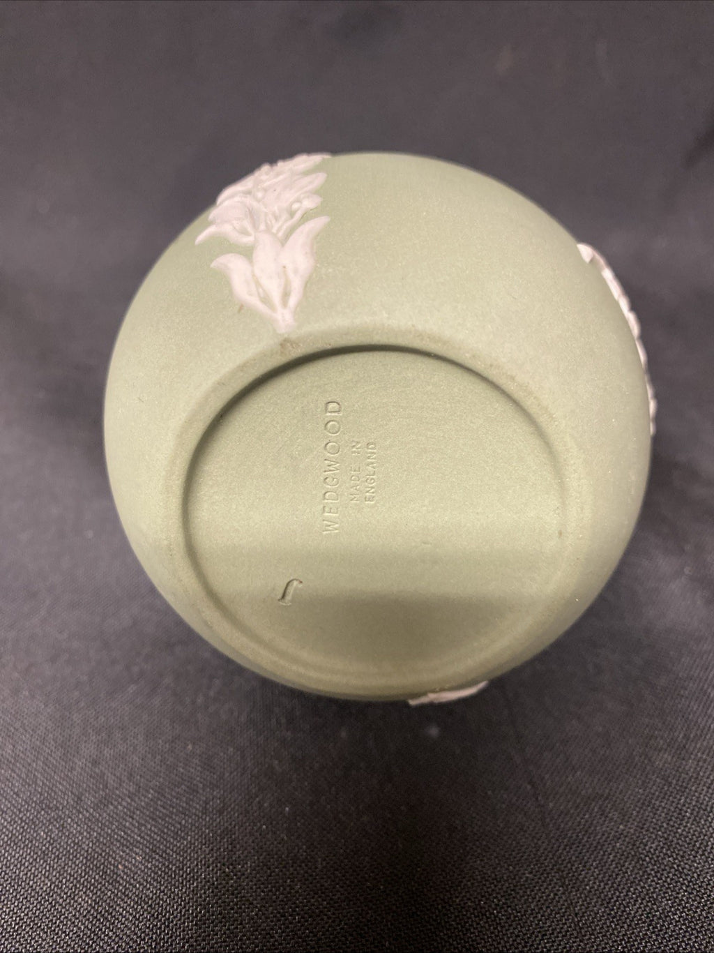 Vintage Wedgwood Jasperware Sage Green Grecian Bud Vase - (1601)